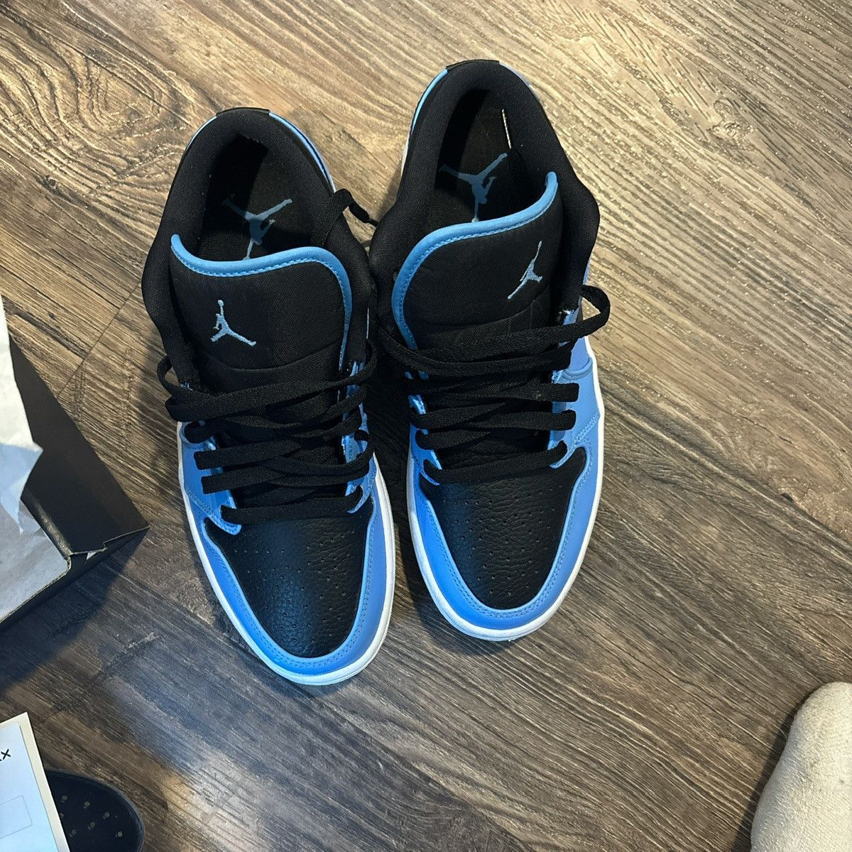 Jordan Brand Air Jordan University Blue Black Size US 8.5 / EU 41-42 - 6 Thumbnail