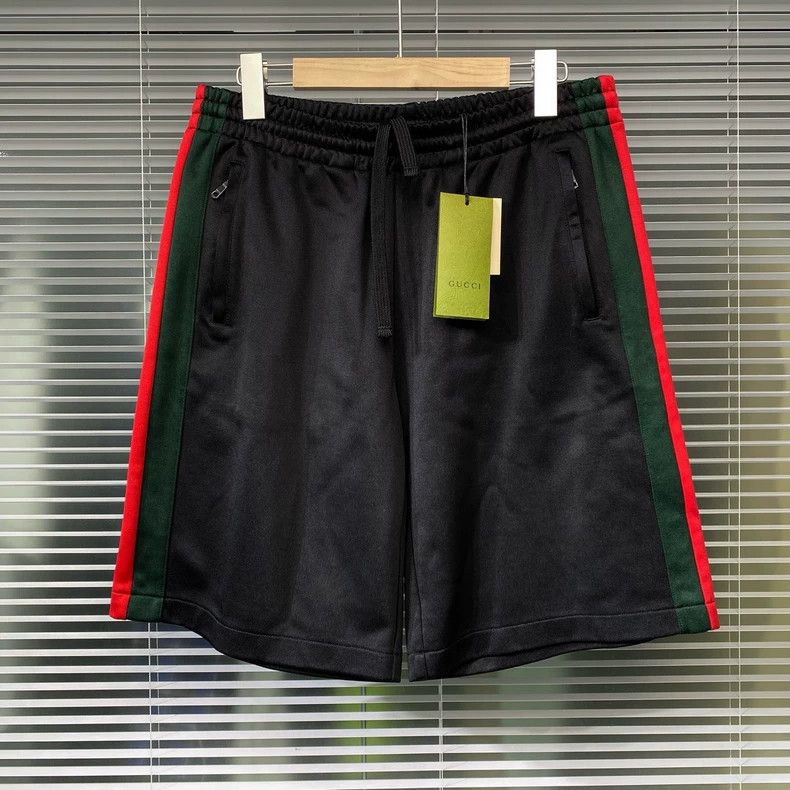 Gucci Gucci Size M Casual shorts 2504-Nextarrow Size US 31 - 1 Thumbnail