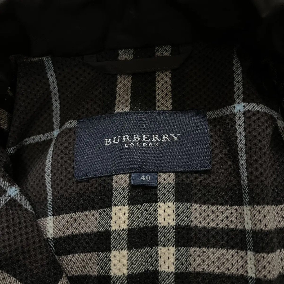 Burberry Burberry Reversible Hoodie Light Jacket Nova Check Size US M / EU 48-50 / 2 - 7 Thumbnail