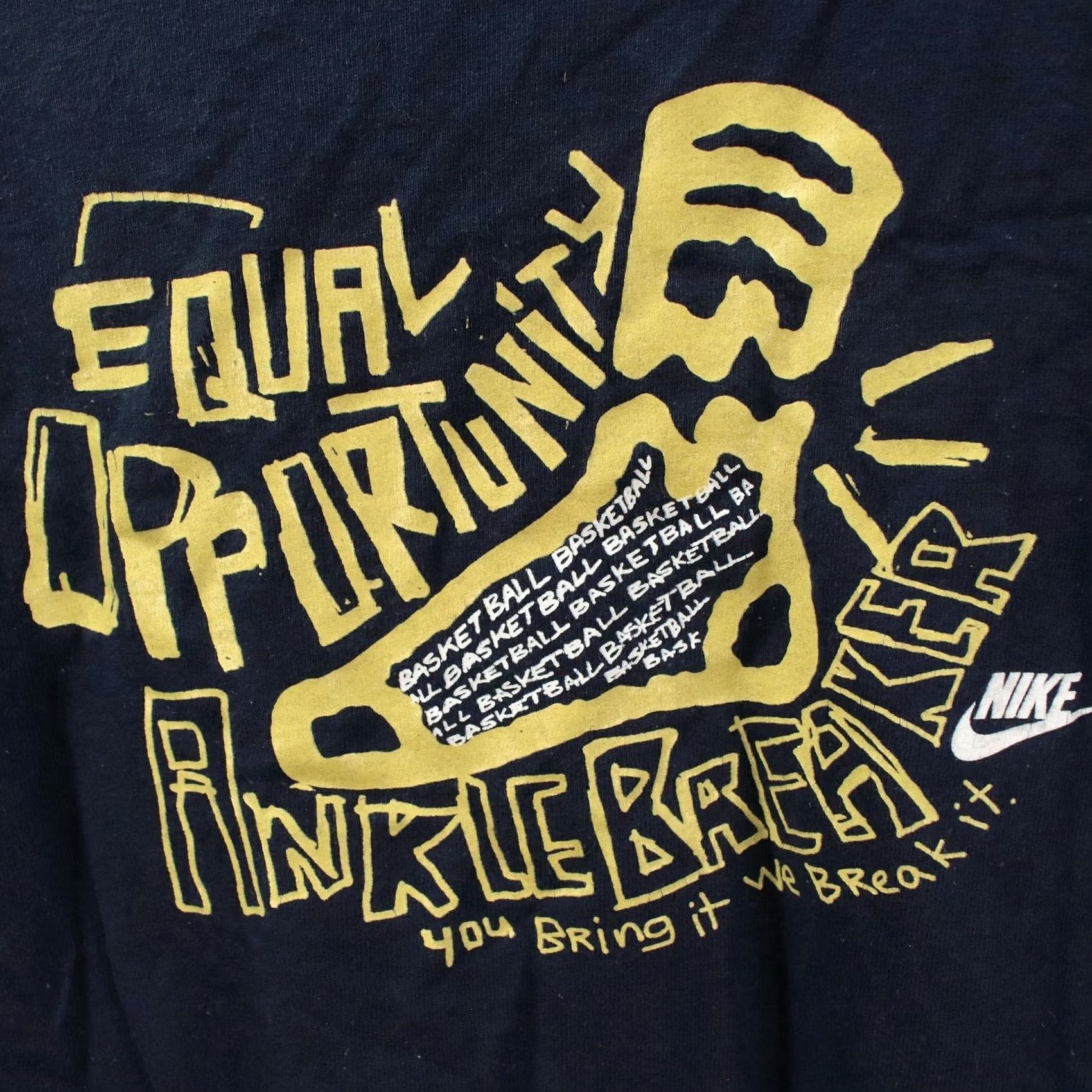 Nike VINTAGE NIKE basketball t-shirt LARGE ankle breaker 00s y2k silver tag check swoosh Mens Size US L / EU 52-54 / 3 - 2 Thumbnail