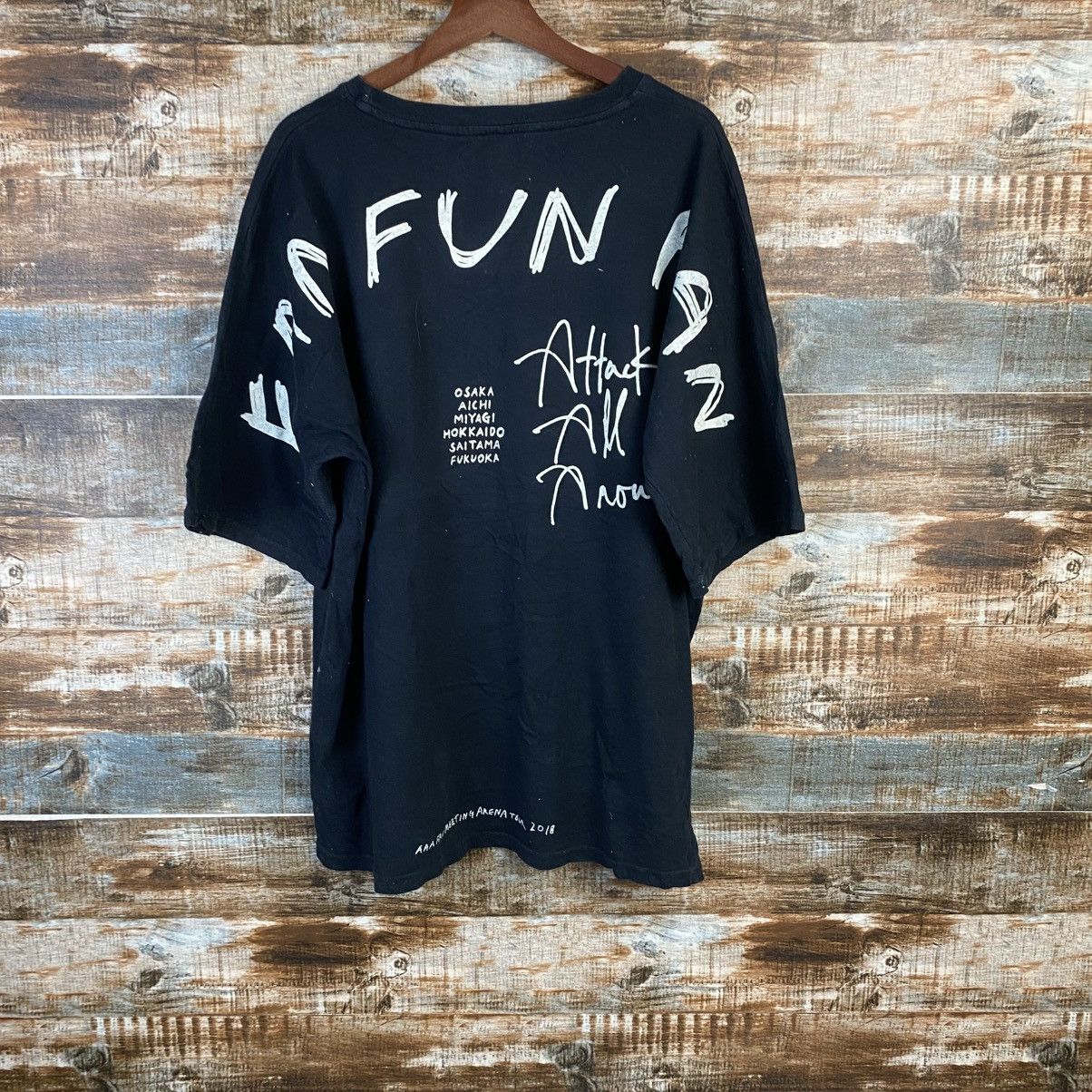 Band Tees DL Fan Fun Fan Black T-Shirt #C1202 Size US XL / EU 56 / 4 - 13 Thumbnail