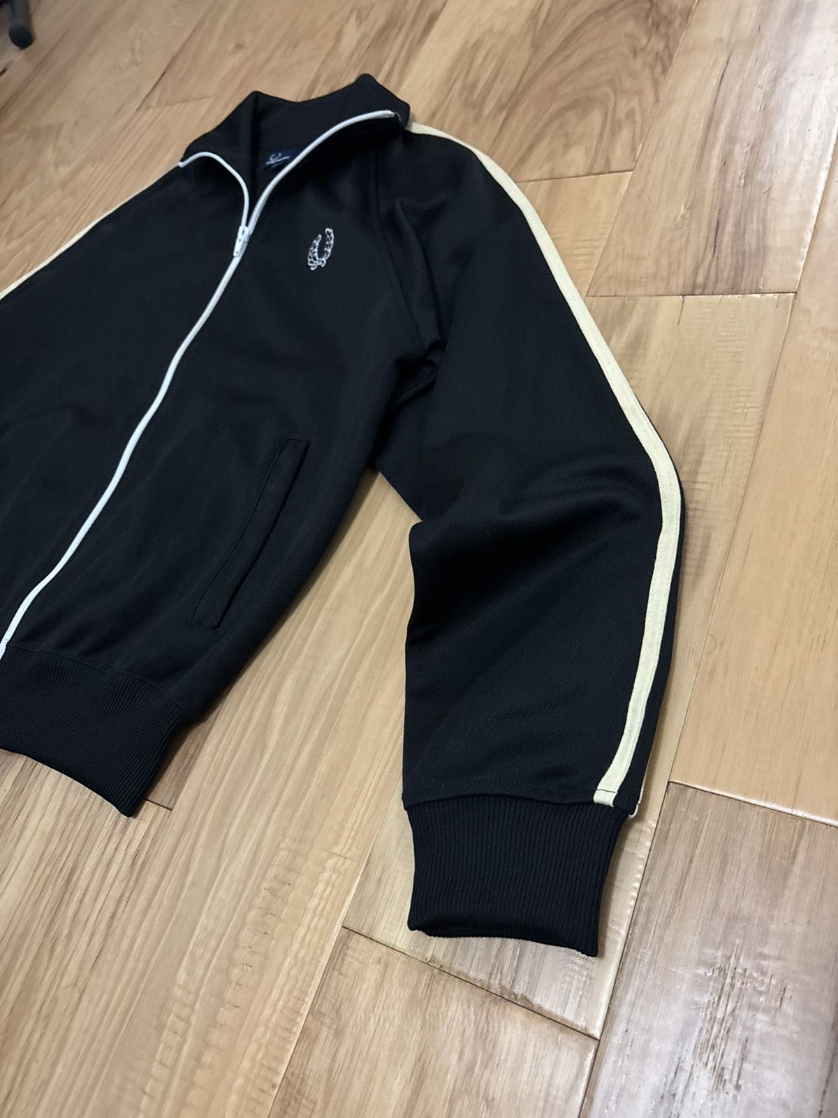 Fred Perry Cropped Fred Perry Light Jacket Size US XS / EU 42 / 0 - 5 Thumbnail
