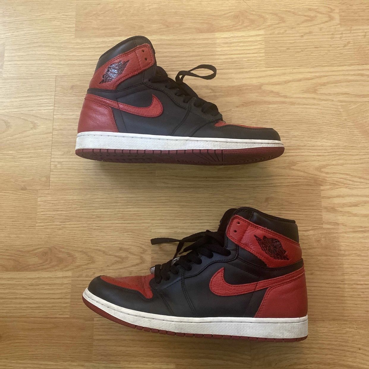 Jordan Brand × Nike 2016 Bred 1 Size US 10.5 / EU 43-44 - 1 Thumbnail