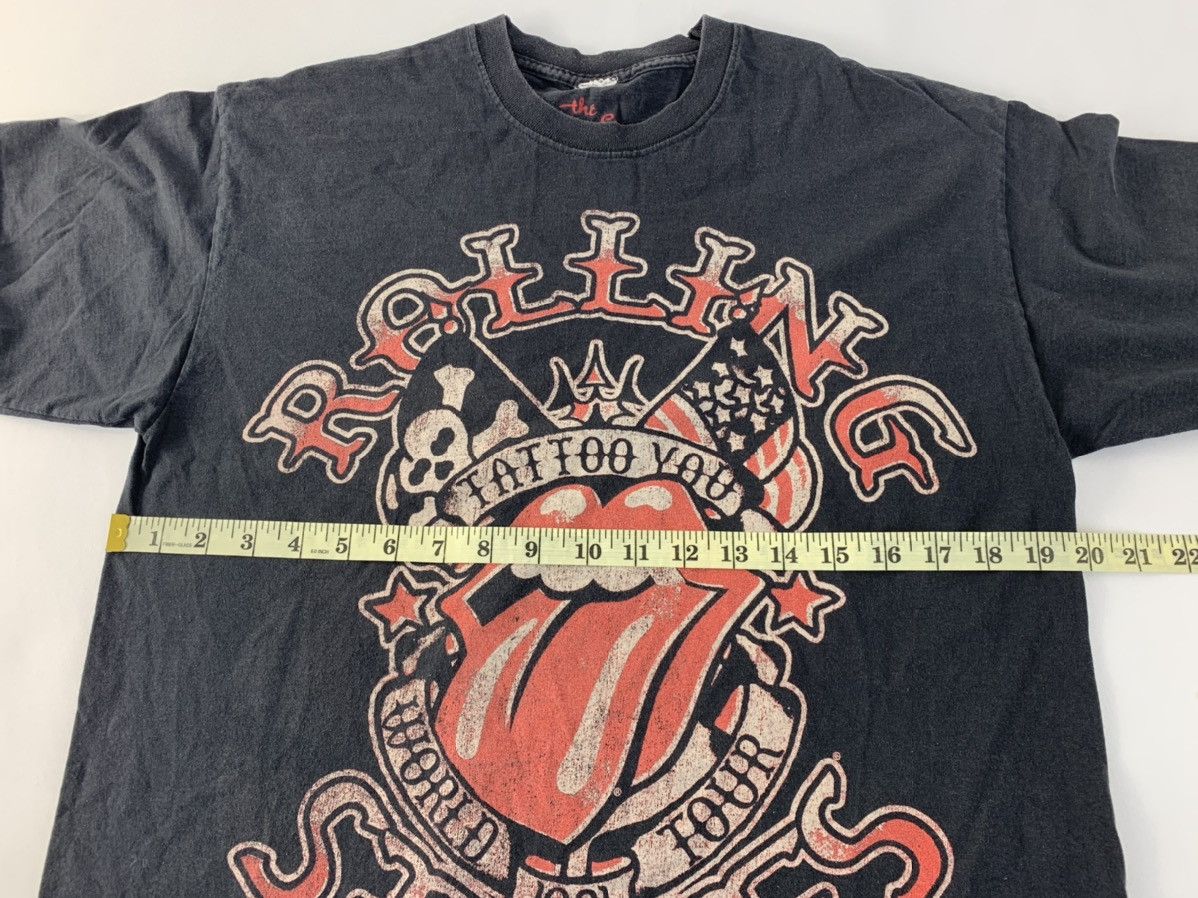Band Tees 90s The Rolling Stone World Tour 81 Tattoo Screen Tee Size US M / EU 48-50 / 2 - 7 Thumbnail