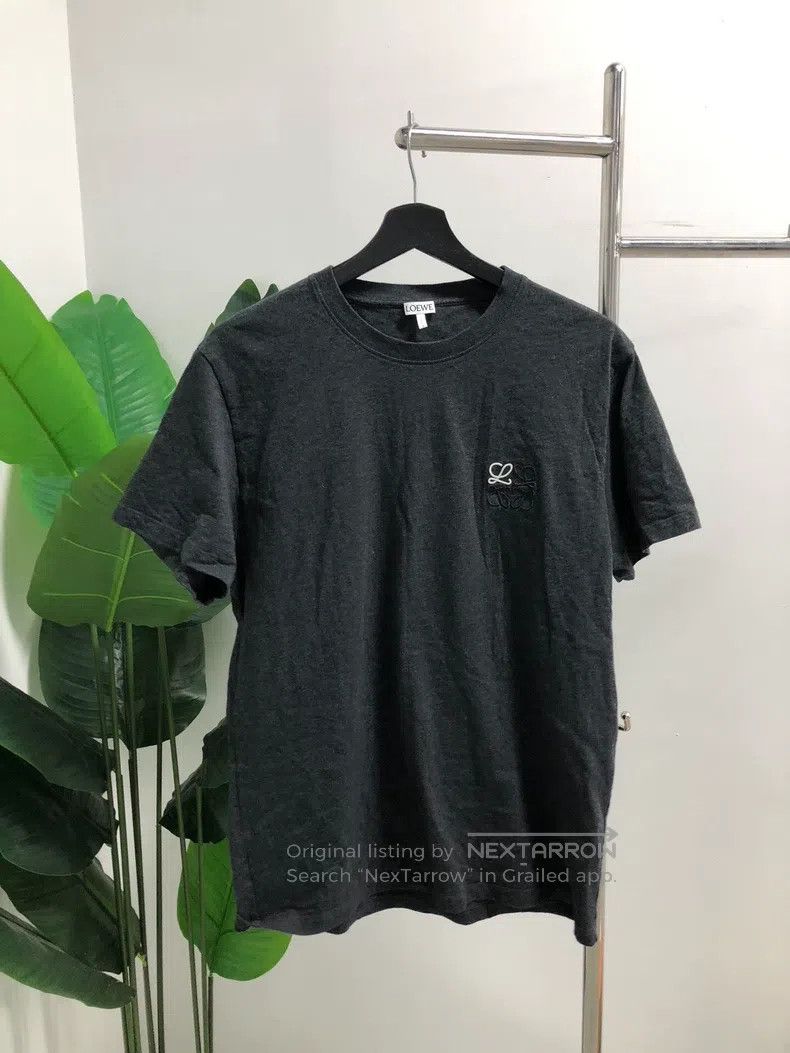 Loewe LOEWE Embroidered letter short-sleeve T-shirt Size M / US 6-8 / IT 42-44 - 1 Thumbnail