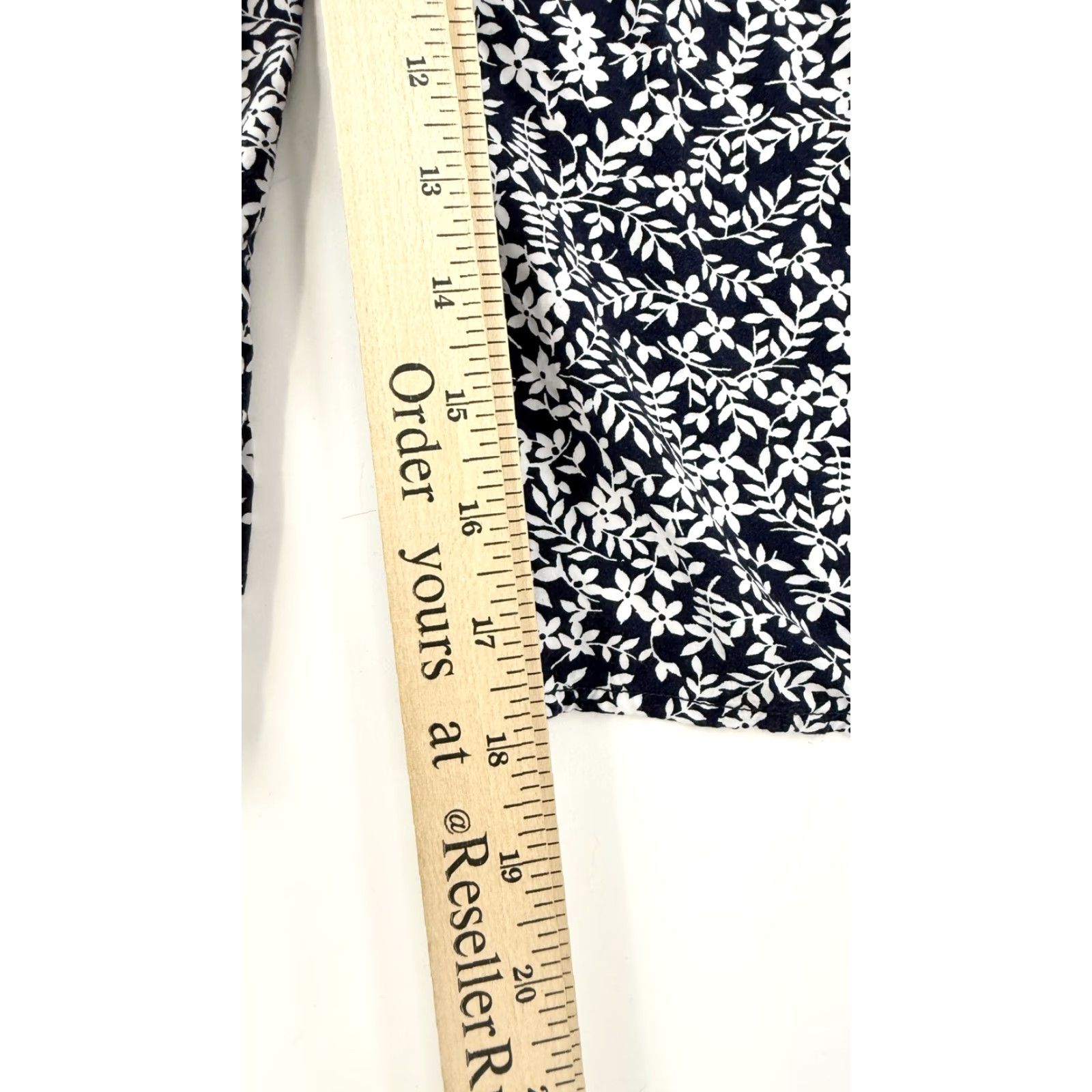 Gap Gap Jumpsuit Womens XS Navy Blue White Floral Wide Leg Tie Strap Rayon Casual Size 26" / US 2 / IT 38 - 7 Thumbnail