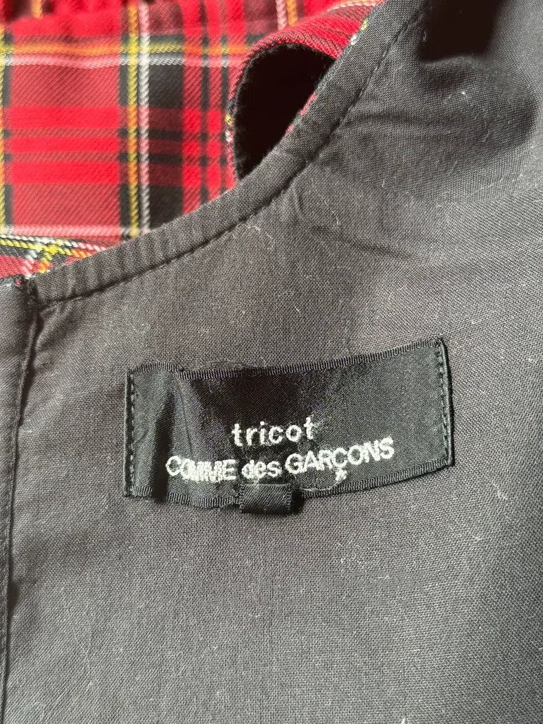 Comme des Garcons Comme des Garcons size M Red plaid jumpsuit Size 24" / US 00 / IT 34 - 8 Thumbnail