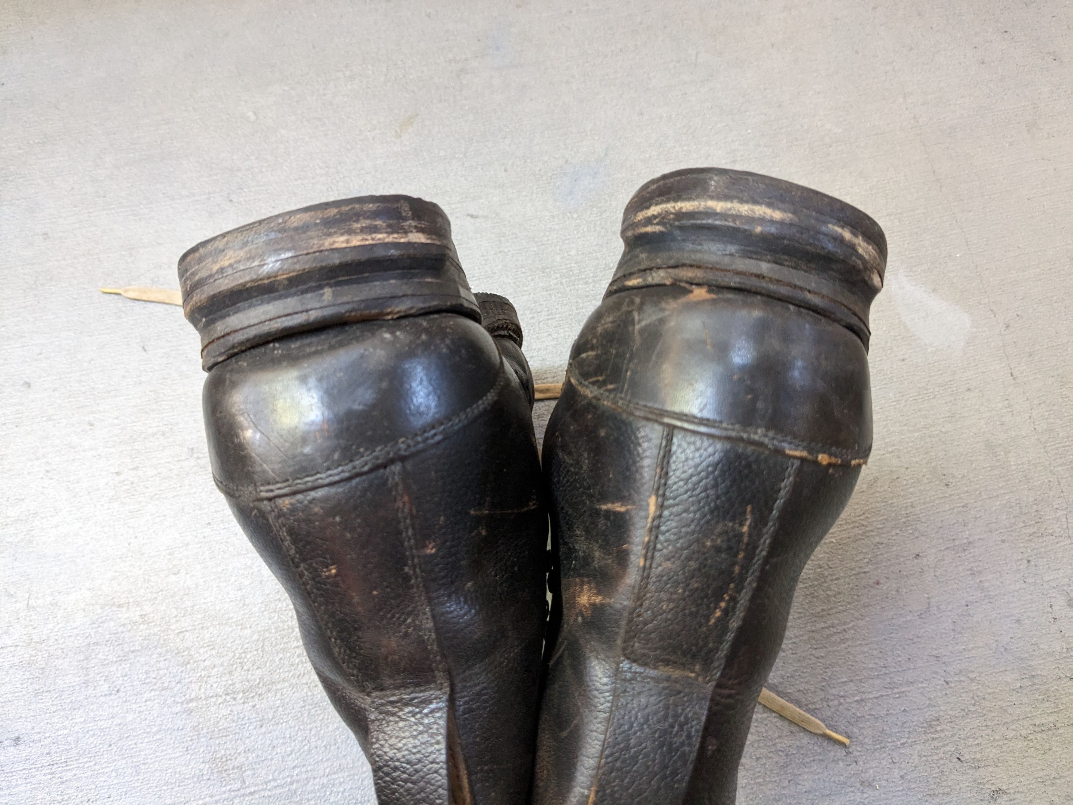 Genuine Leather Vintage Ski Boots Black Leather 10 Hiking Switzerland Size US 10 / EU 43 - 13 Thumbnail