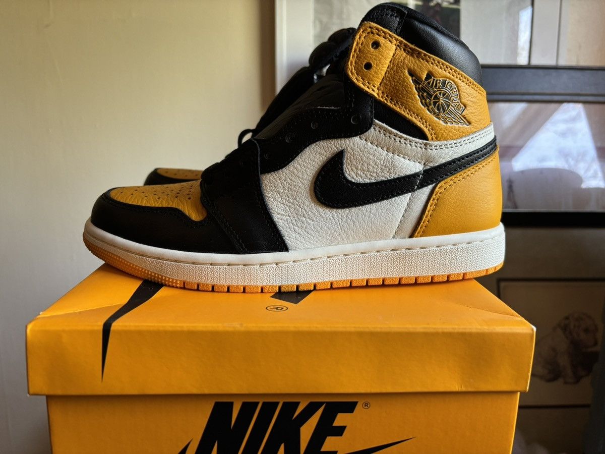 Nike Air Jordan 1 retro high oh Size US 7 / EU 40 - 3 Thumbnail