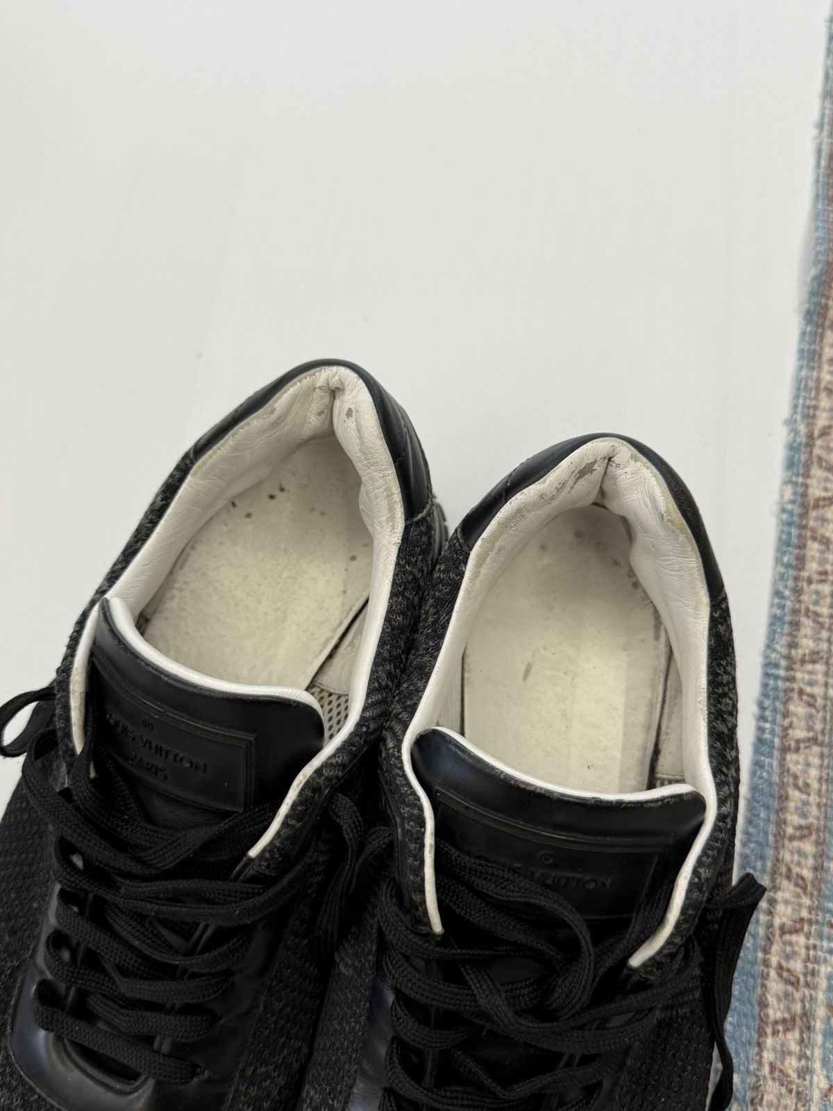 Louis Vuitton Louis Vuitton Damier Run Away Sneakers Shoes Size US 6.5 / EU 39-40 - 16 Thumbnail