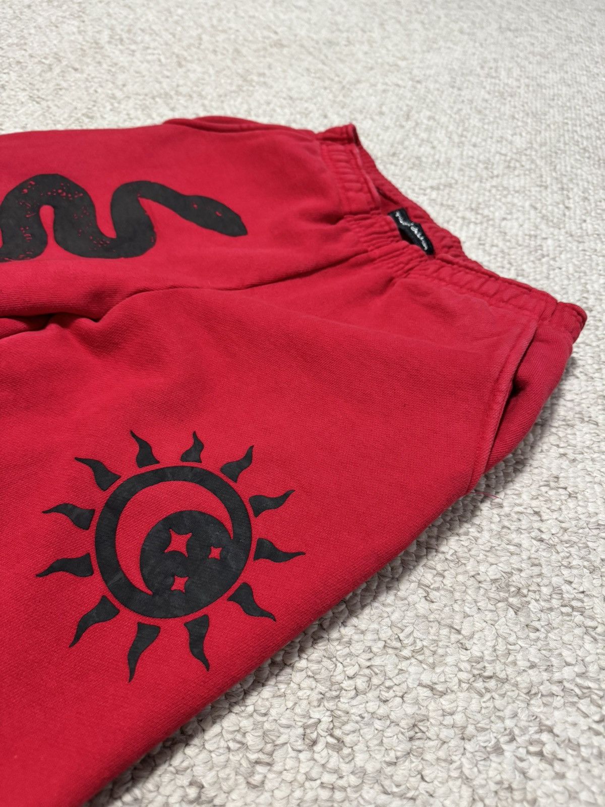 Siberia Hills Siberia Hills Spiritual Children Sweatpants Size US 30 / EU 46 - 4 Thumbnail