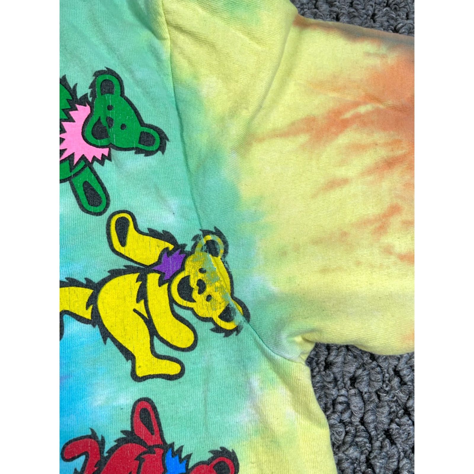 Liquid Blue VINTAGE Liquid Blue Grateful Dead T-Shirt Adult Small Tie Dye Spiral Bear 1995 Size US S / EU 44-46 / 1 - 4 Thumbnail