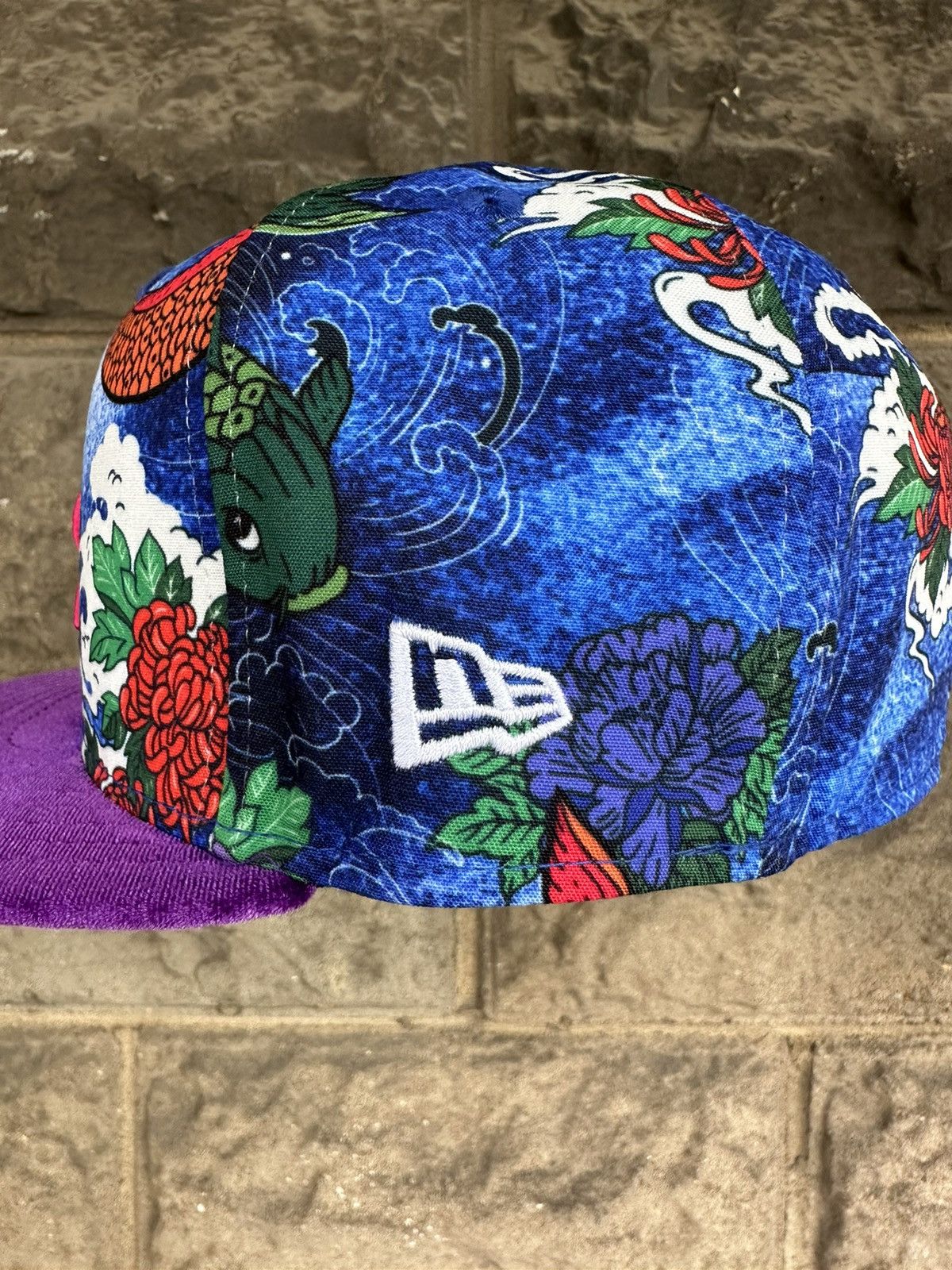 MLB × New Era × Supreme 7 3/8 Colorado Rockies 25th Anniversary Koi Pond Rockwell Size ONE SIZE - 8 Thumbnail