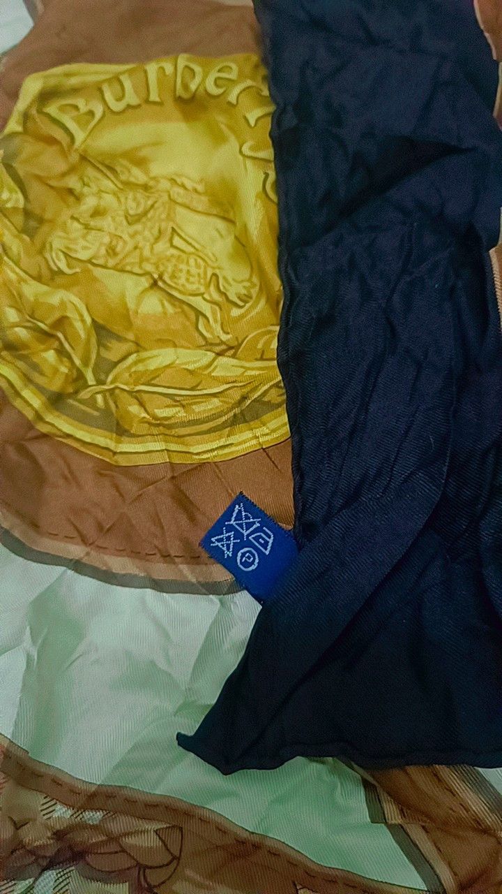Burberry Burberry scarf Size ONE SIZE - 4 Thumbnail