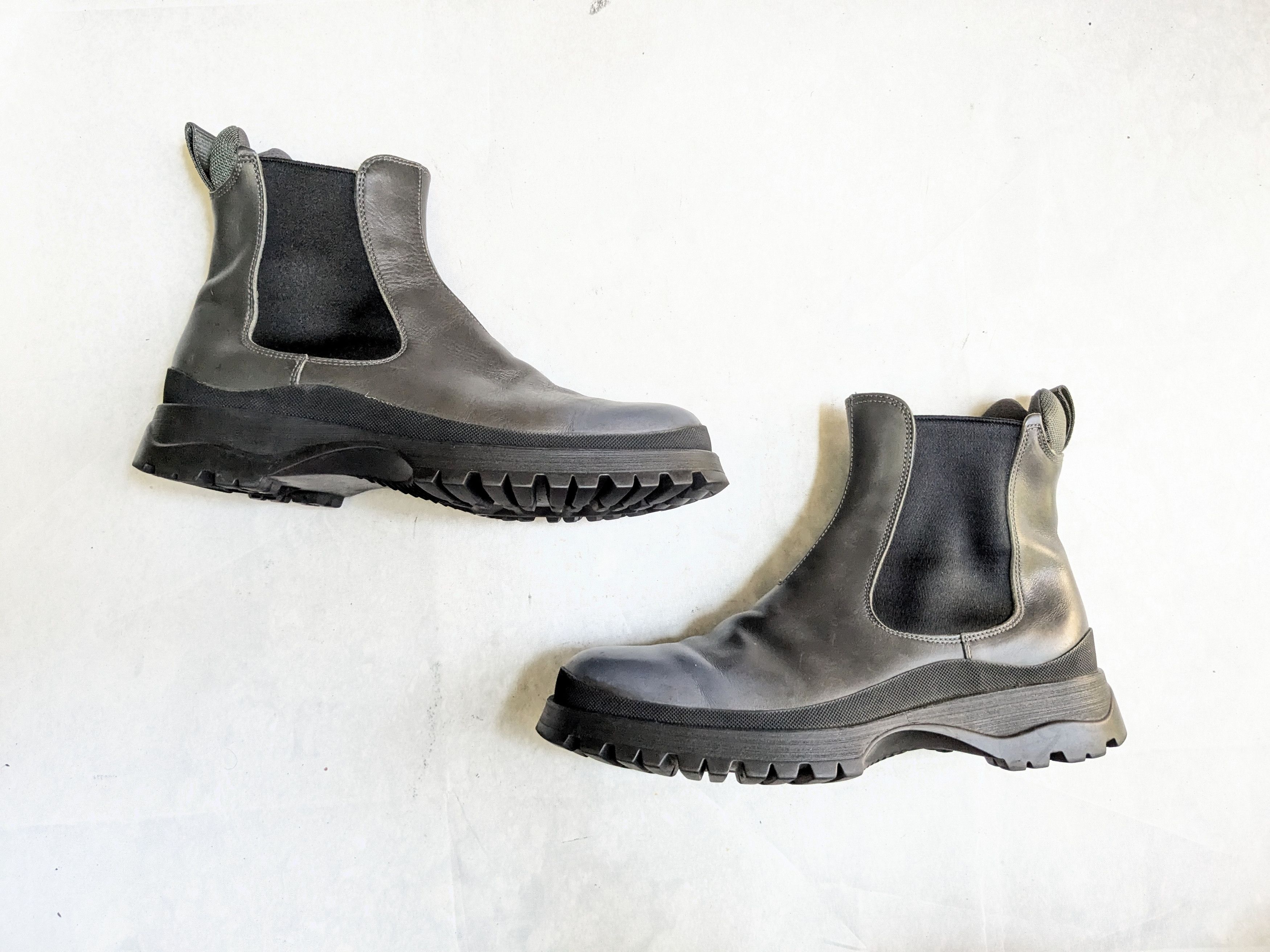 Prada Prada Chelsea Boots Gray Leather 10.5 Black Rubber Y2K Size US 10.5 / EU 43-44 - 1 Thumbnail