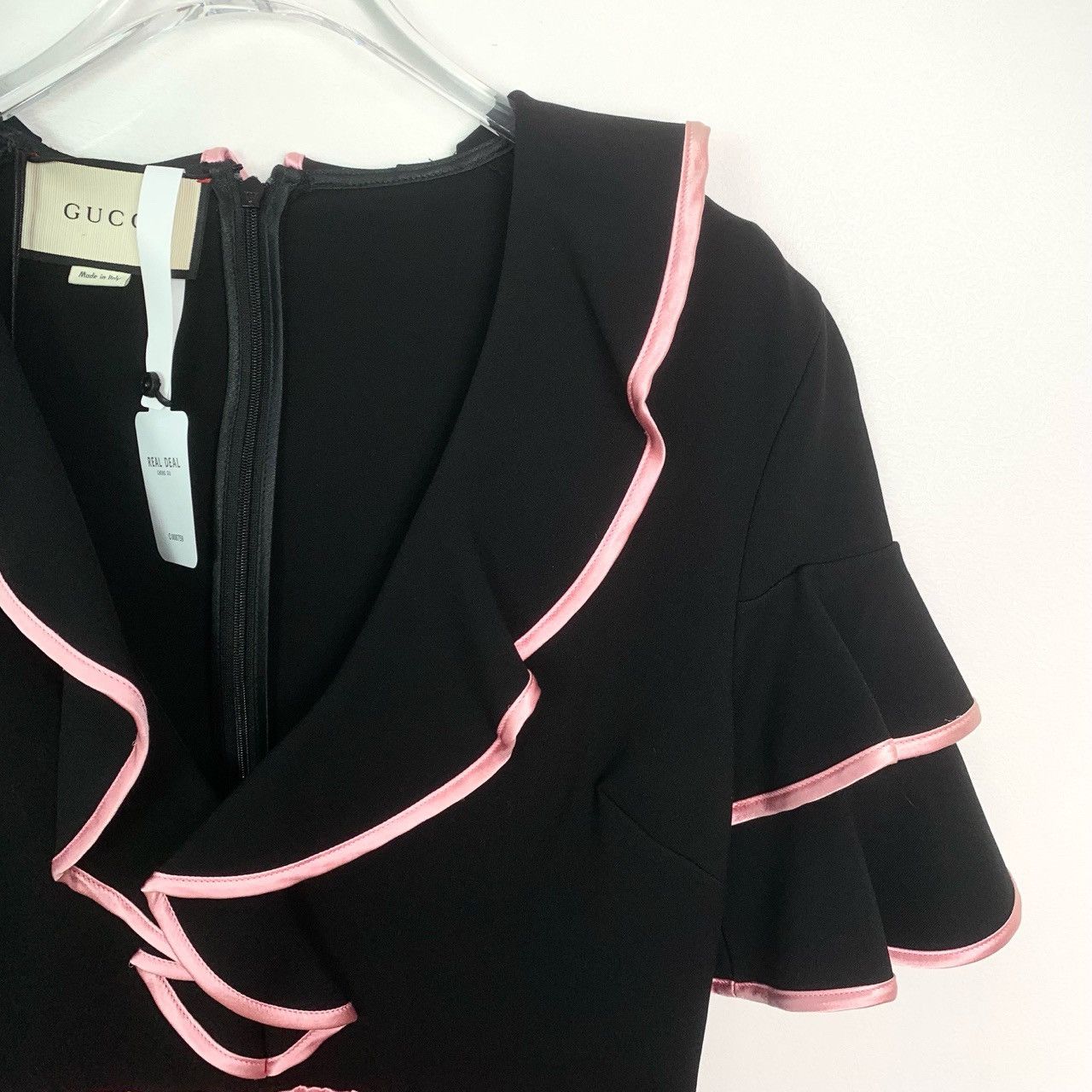 Gucci Gucci Black V-neck Short Sleeve Dress K26WX Size M / US 6-8 / IT 42-44 - 3 Thumbnail