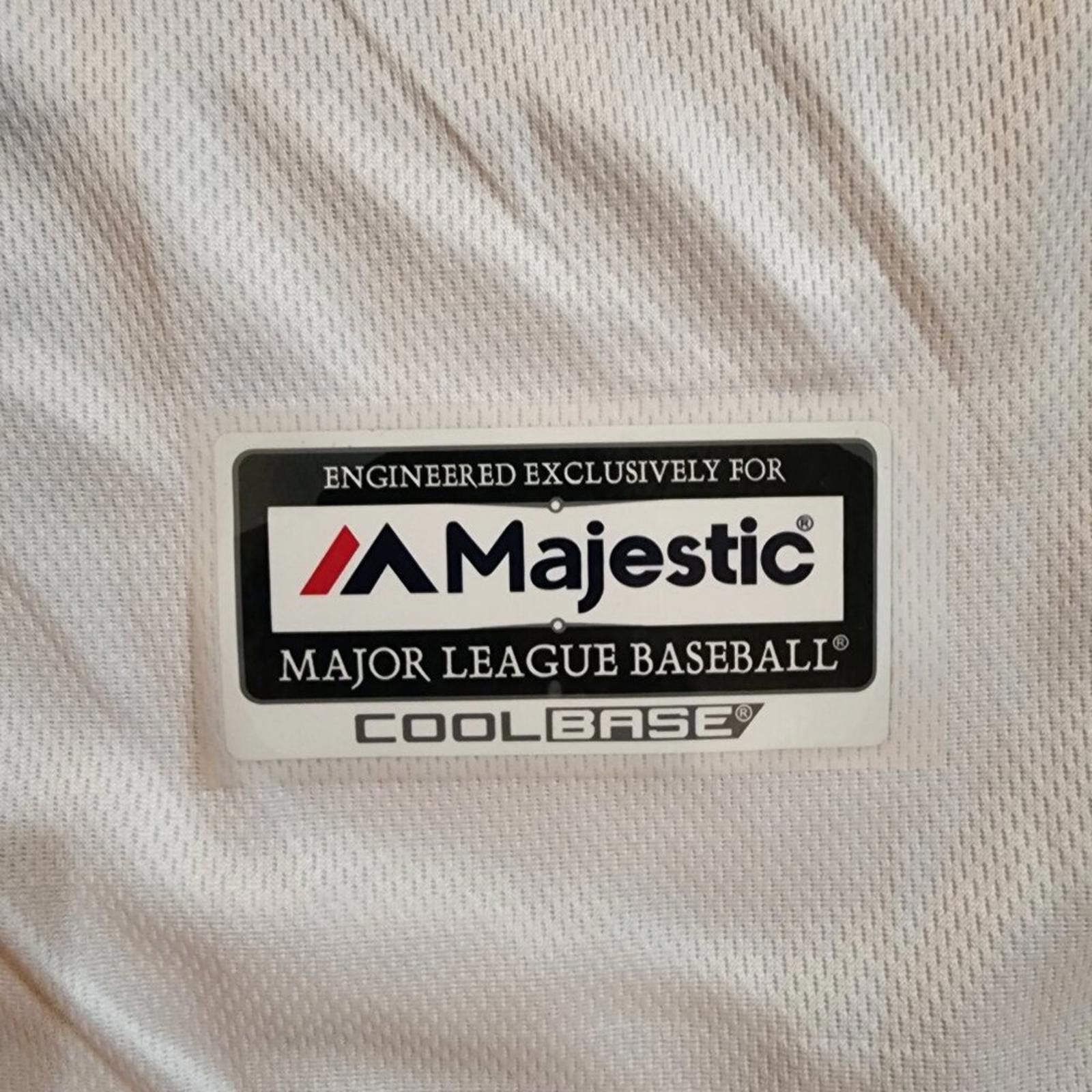 Majestic Jose Altuve Majestic #27 Houston Astros Jersey NWT Sz M Size US M / EU 48-50 / 2 - 6 Thumbnail