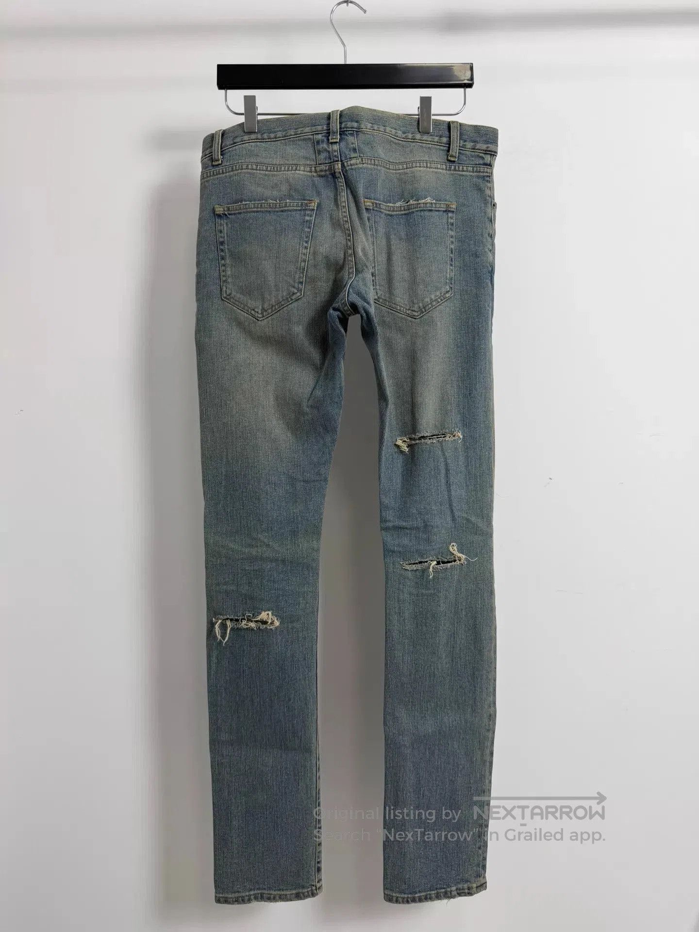 Yves Saint Laurent Blue Distressed Denim Jeans Size 32. Size US 32 / EU 48 - 2 Thumbnail