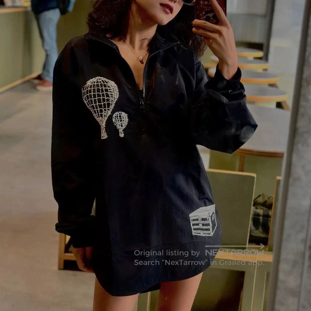 Louis Vuitton louis vuitton black pullover with balloon design. Size US S / EU 44-46 / 1 - 2 Thumbnail