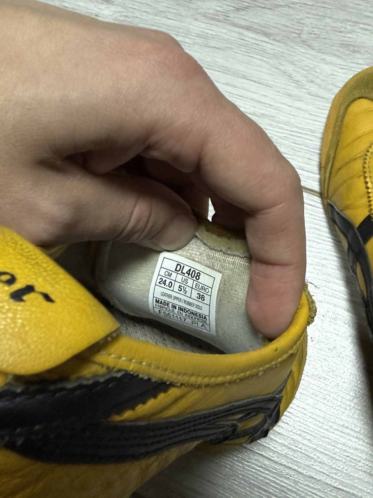 Asics ASICS Kill Bill yellow iconic leather sneakers shoes Size US 5.5 / IT 35.5 - 2 Thumbnail