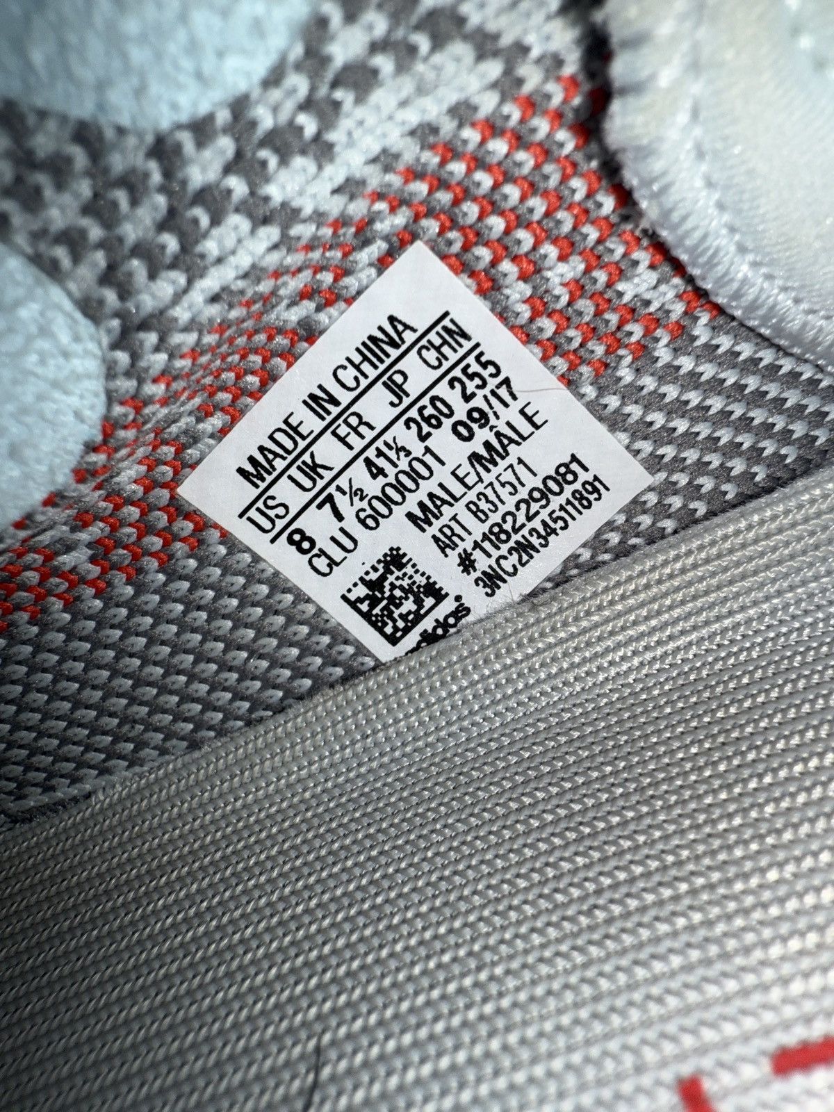 Yeezy Adidas Yeezy Boost 350 V2 Blue Tint Size US 8 / EU 41 - 2 Thumbnail