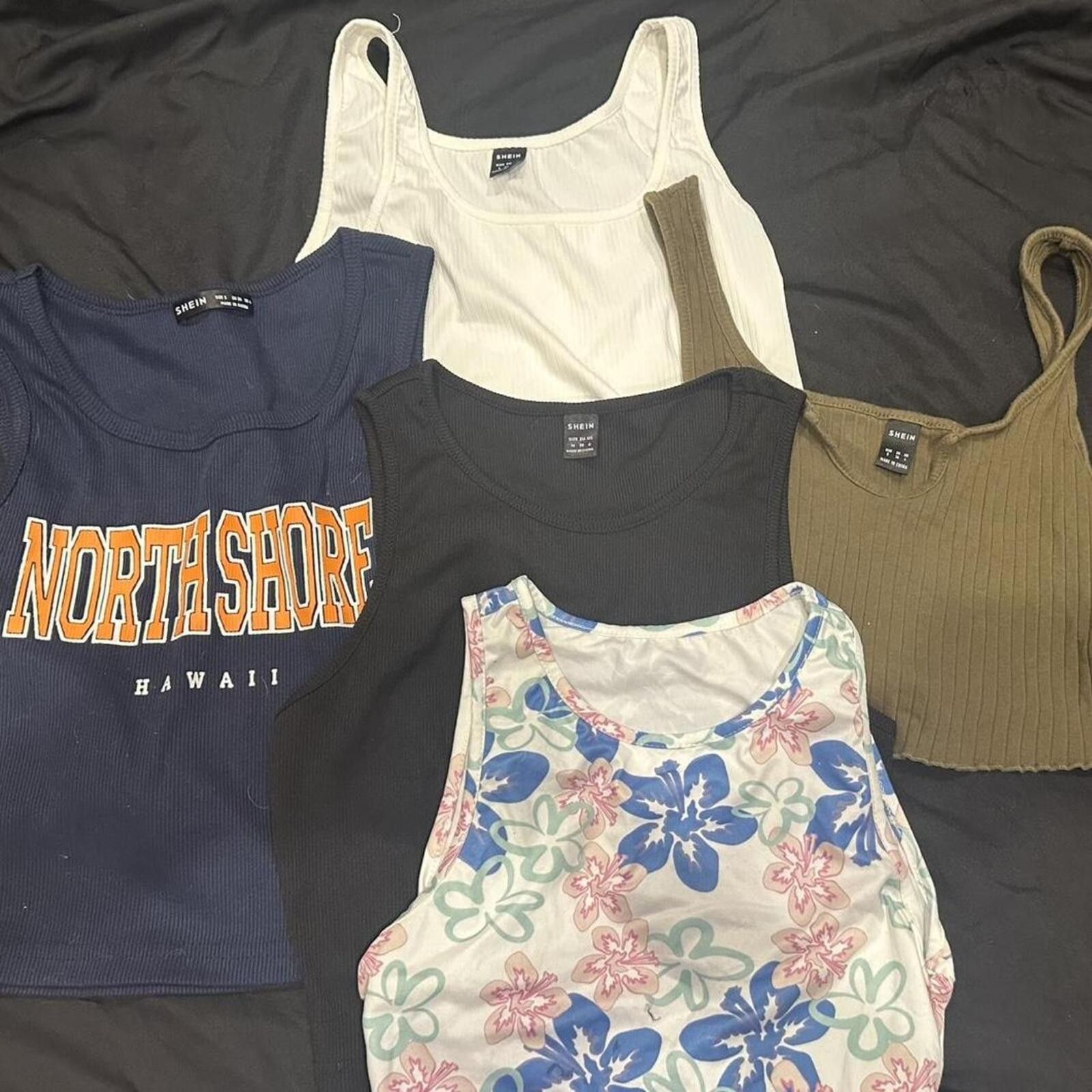 Shein Bundle of 5 Shein tanks Size S / US 4 / IT 40 - 1 Thumbnail