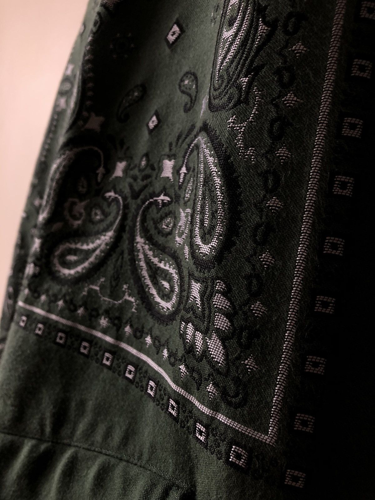 Toga Virilis Archives Paisley Jacquard Coat (Green)
