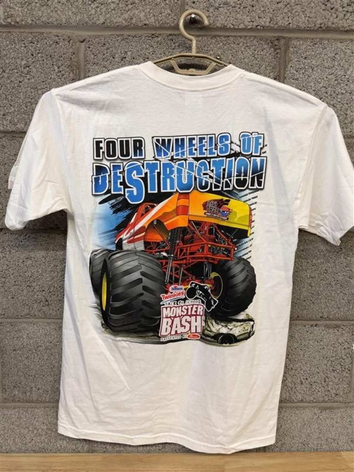 Gildan Monster Jam Monster Bash Size L Four Wheels Of Destruction Size US L / EU 52-54 / 3 - 2 Thumbnail