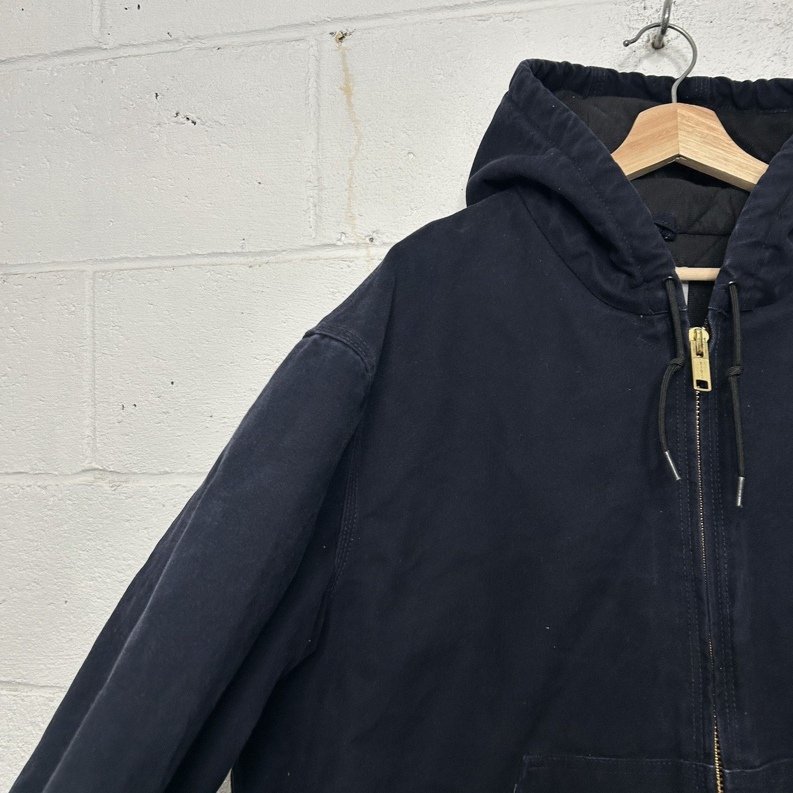 Carhartt Vintage Carhartt Hooded Active Jacket “Midnight Blue” J130 Size US XL / EU 56 / 4 - 6 Thumbnail