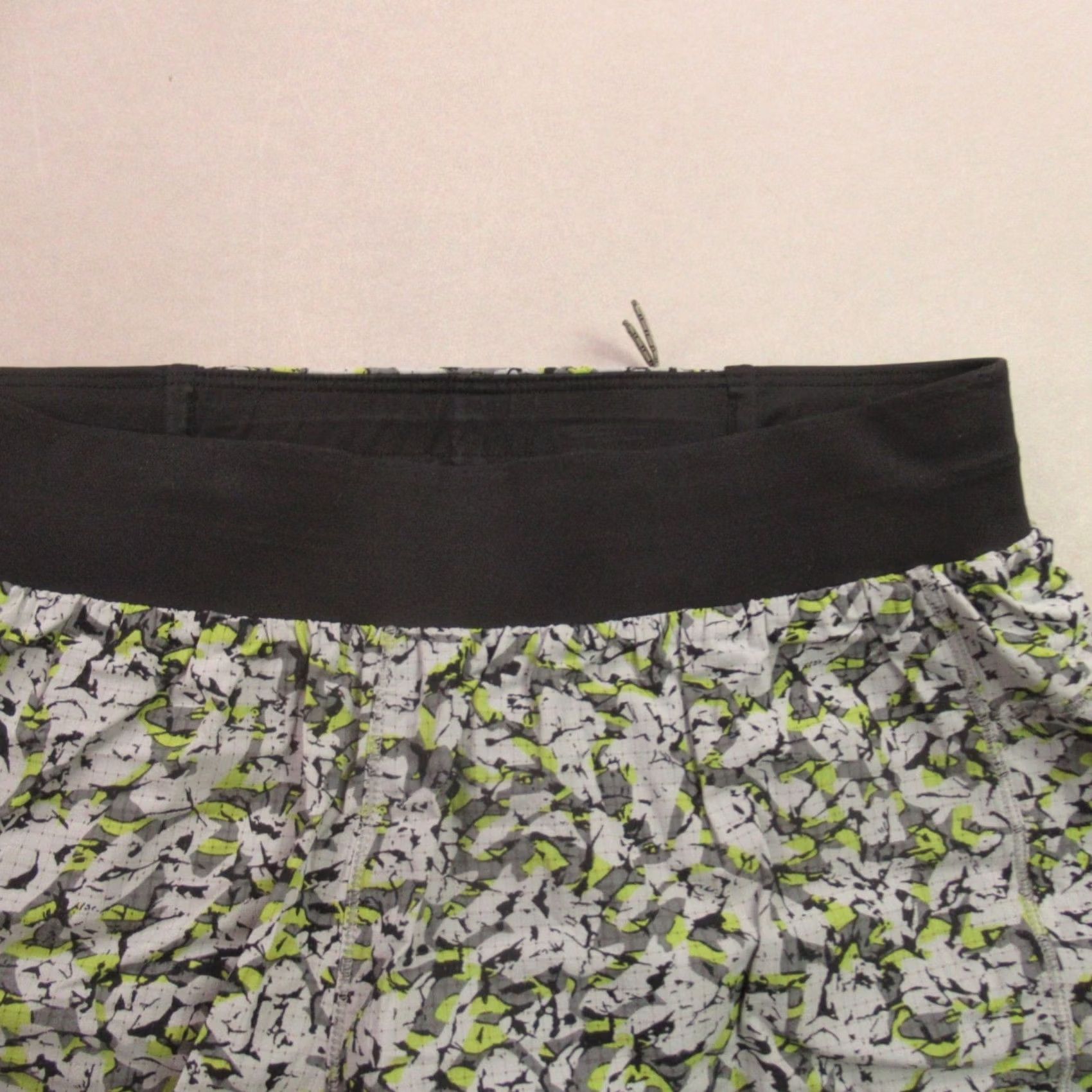 Vintage REI Shorts Womens Size Small Running Athletic Drawstring Zip Back Pocket Size 26" / US 2 / IT 38 - 2 Thumbnail