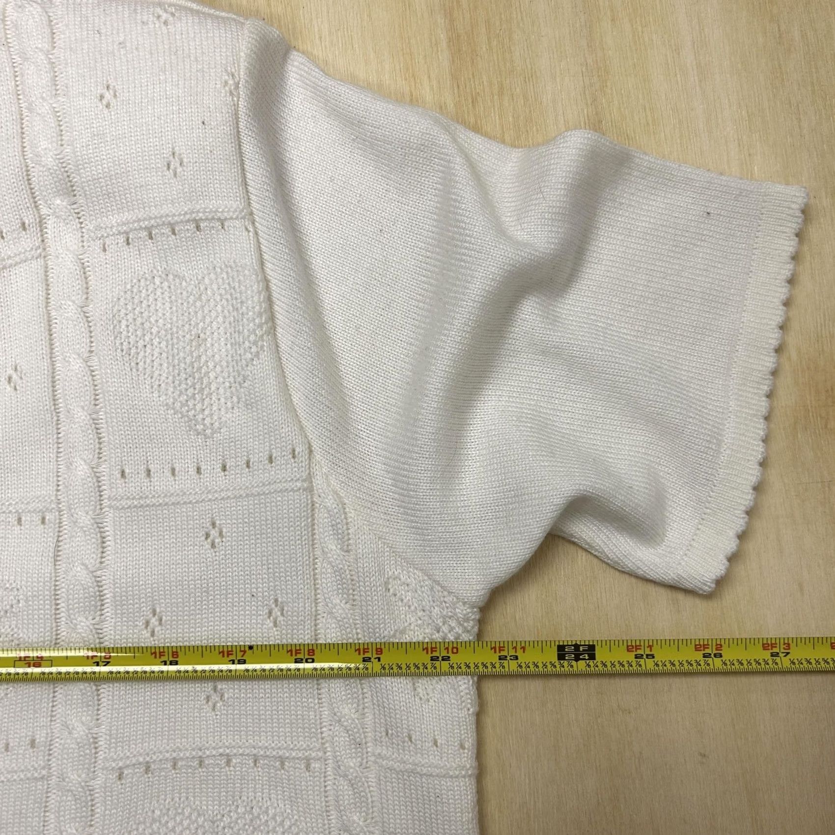 Vintage VINTAGE Alfred Dunner Cardigan Sweater Womens XL White V Neck Heart Button Knit Flower Size XL / US 12-14 / IT 48-50 - 3 Thumbnail