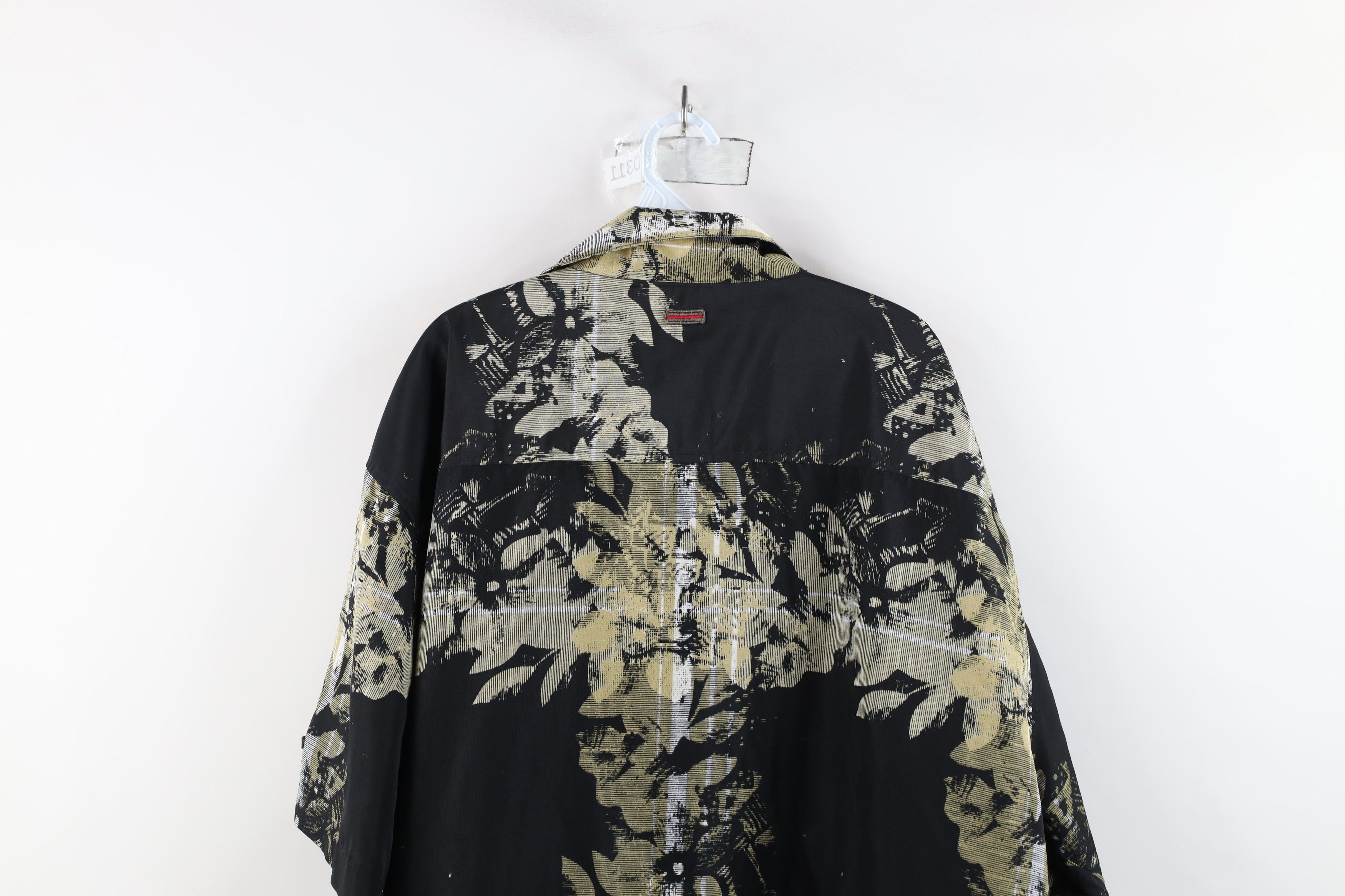 Fubu × Vintage Vintage 90s Y2K FUBU Baggy Flower Hawaiian Button Shirt Size US XXL / EU 58 / 5 - 14 Thumbnail