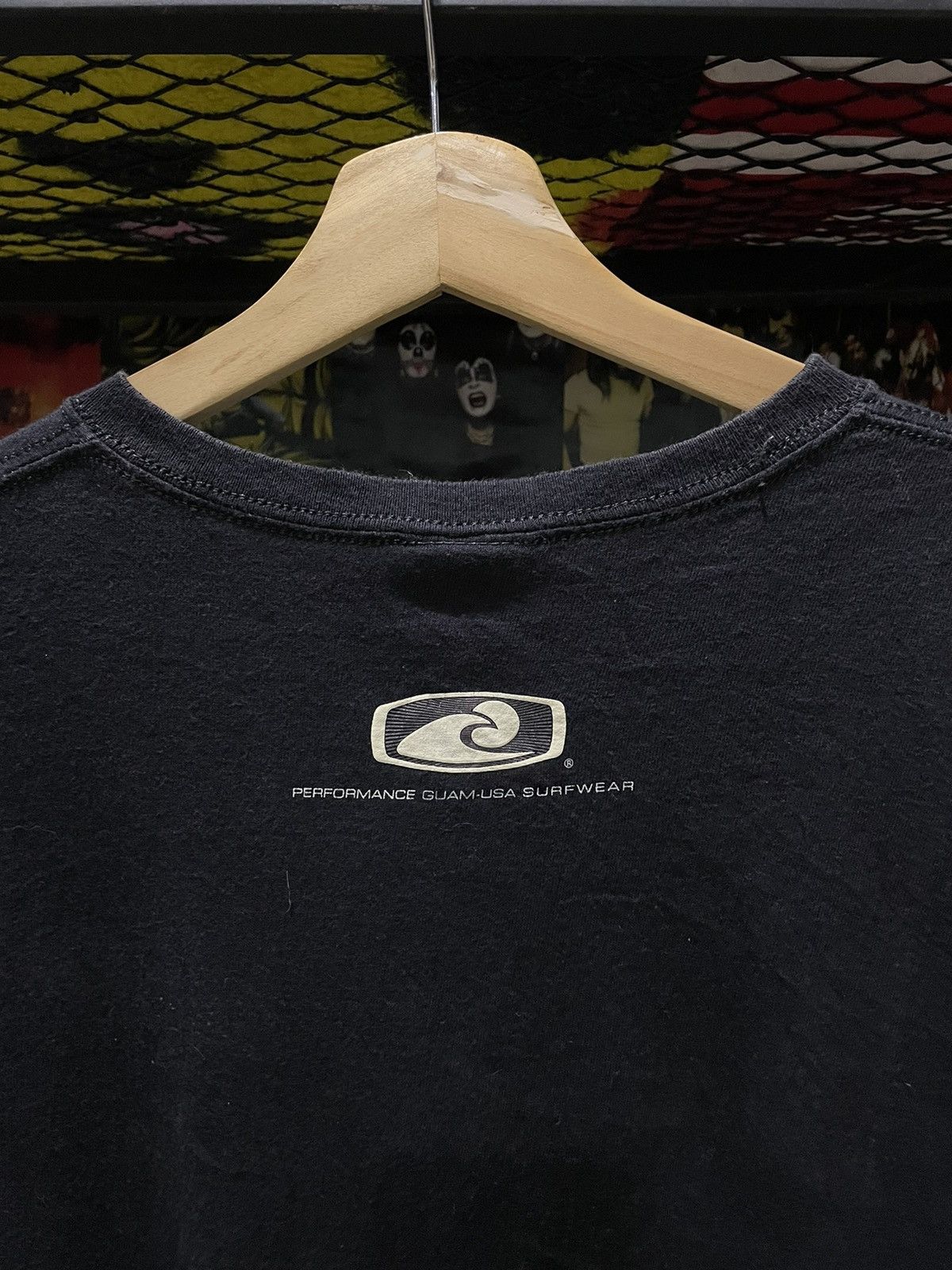 Vintage Vintage Guam-Usa Surfware Tee Size US L / EU 52-54 / 3 - 5 Thumbnail
