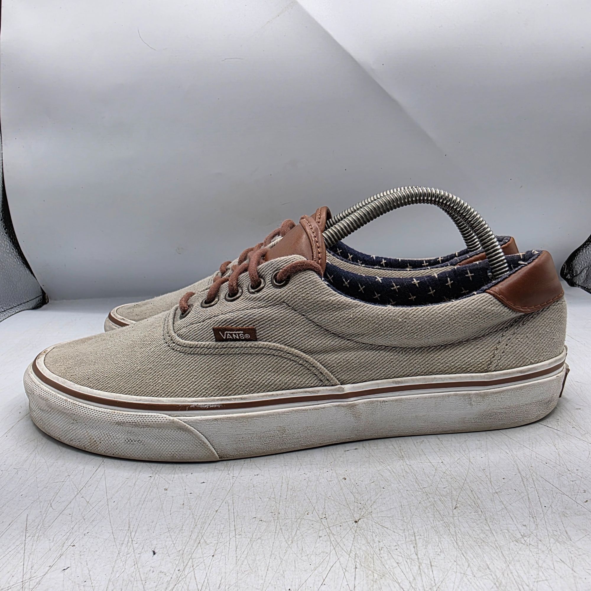 Vans Vans Old Skool Mens 10 Beige Sneaker Shoes Casual Walking Ou Size US 10 / EU 43 - 12 Thumbnail