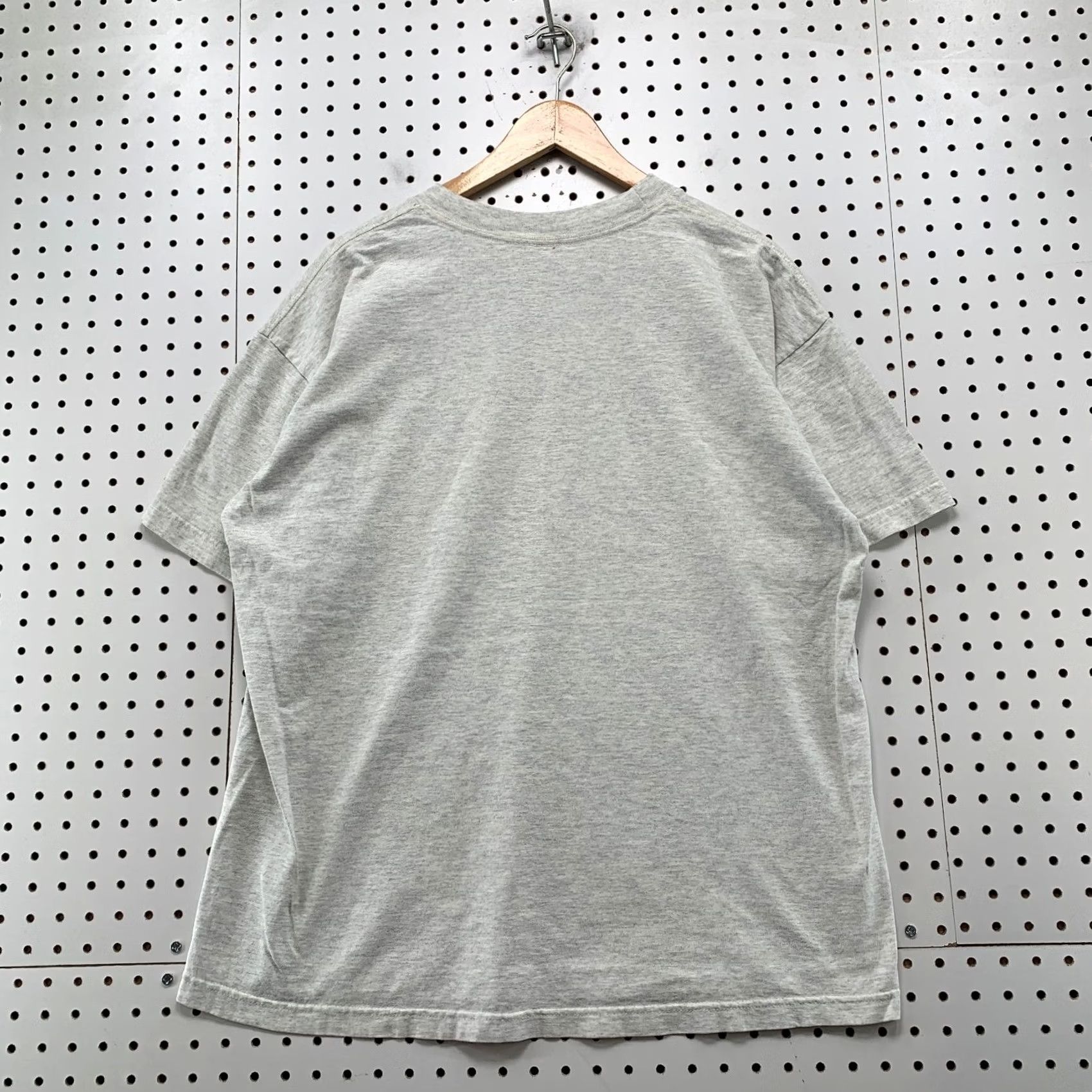 Vintage VINTAGE Alan Jackson High Mileage T Shirt Mens XL Gray Country Music Made USA Size US XL / EU 56 / 4 - 2 Thumbnail