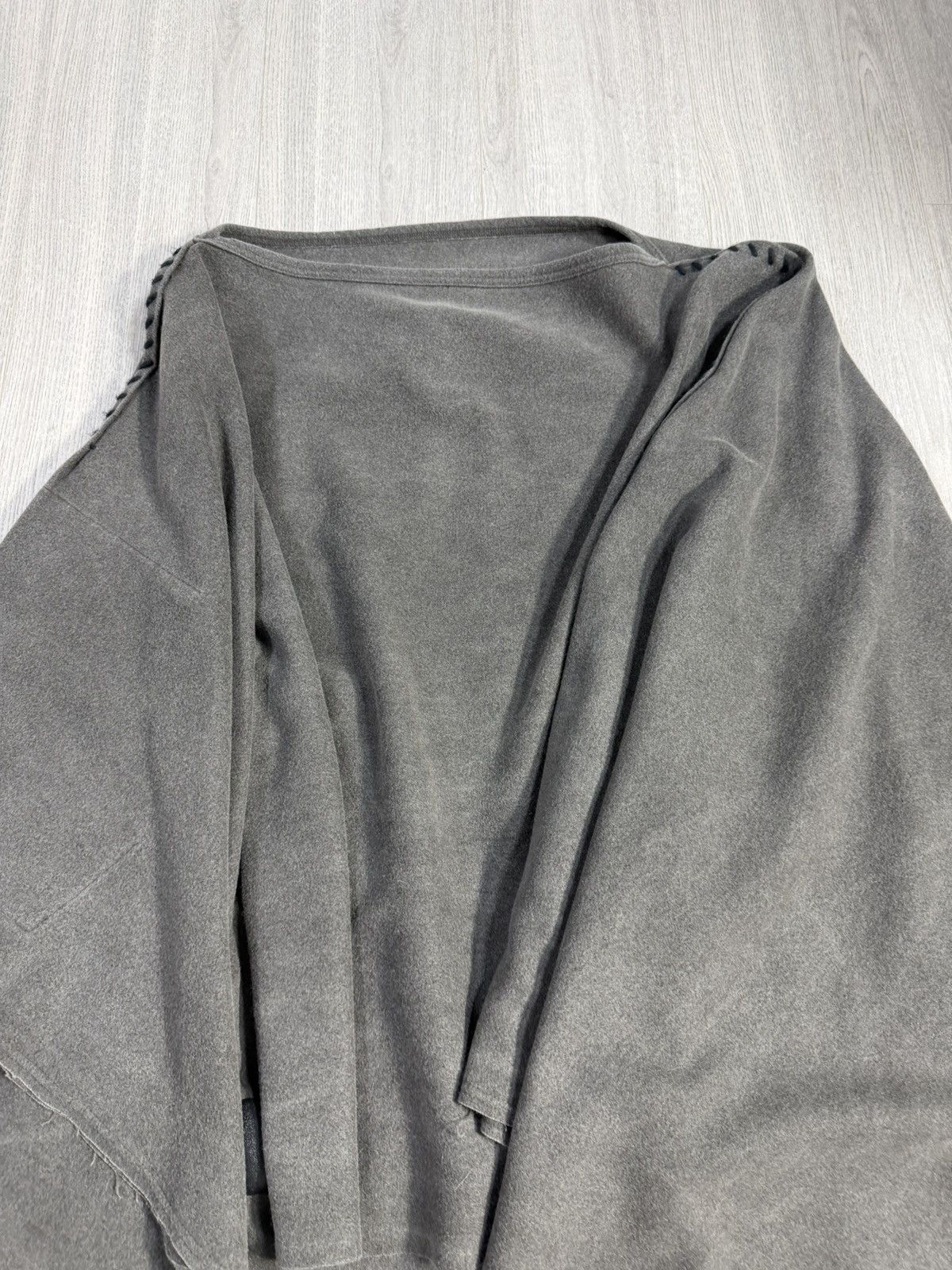 Issey Miyake Issey Miyake Asymmetric Wool Knit Poncho Sweater Avant-Garde Size ONE SIZE - 6 Thumbnail