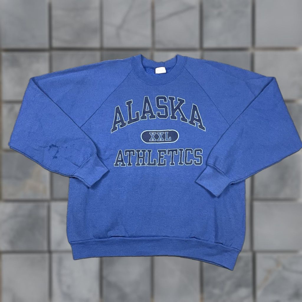 Fruit Of The Loom VINTAGE Alaska Athletics Sweatshirt Adult L Blue FOTL Crewneck Rare 90s Vtg Nike? Size US L / EU 52-54 / 3 - 1 Thumbnail