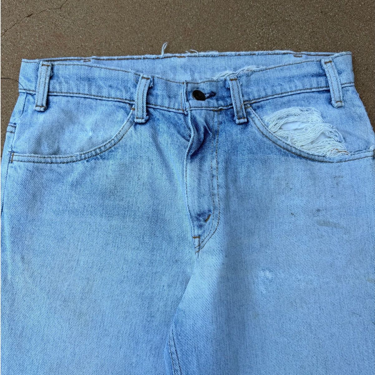 Levi's Vtg 80's Levi's 684 Orange Tab Bellbottom Flare Jeans 31x32 Size US 30 / EU 46 - 4 Thumbnail