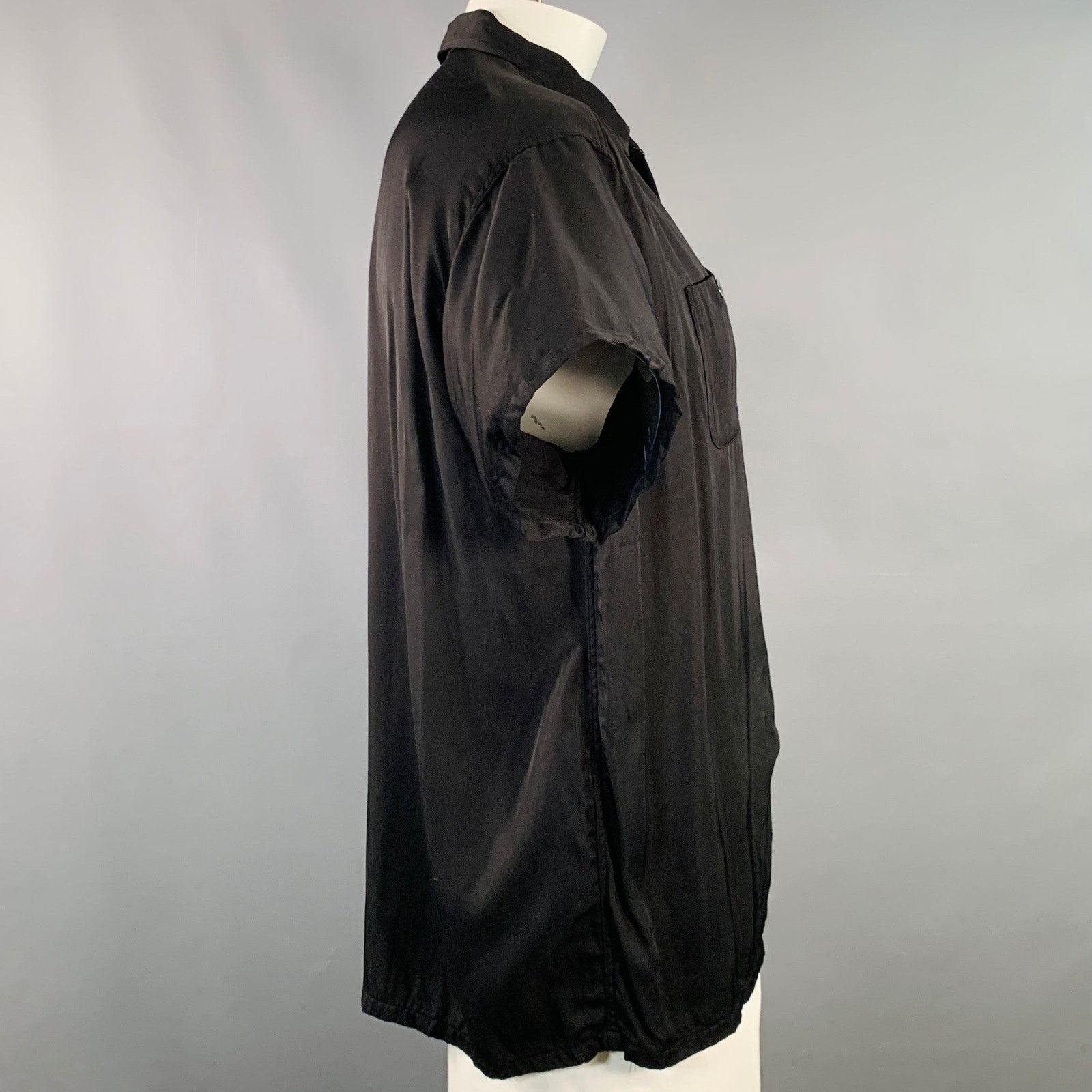 TUKI Size XL Black Rayon Twill Two Pockets Oversized Shirt Size US XL / EU 56 / 4 - 2 Thumbnail