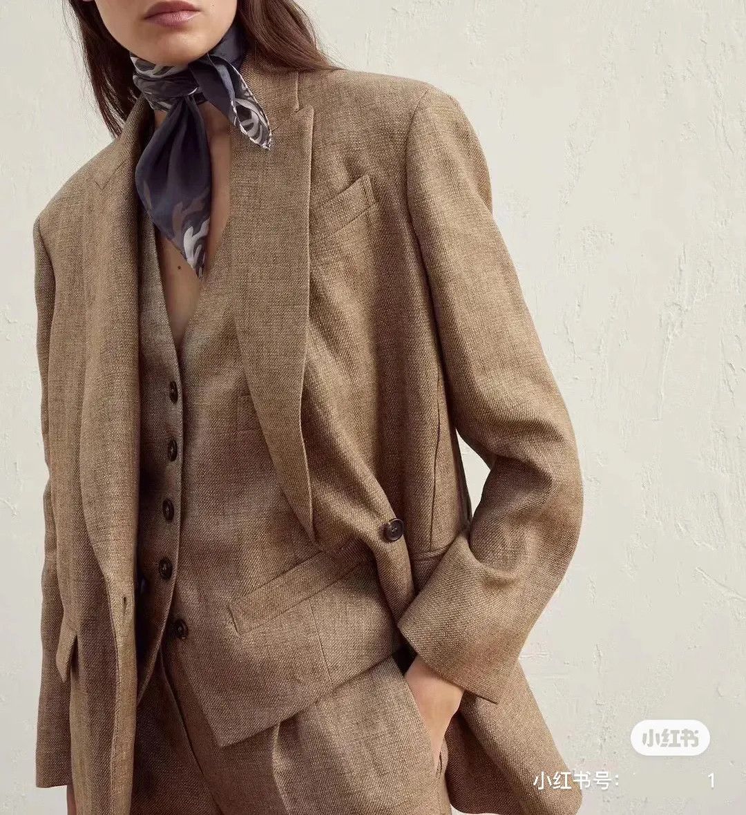Brunello Cucinelli Jacket in Medium Beige Size XXL / US 16-18 / IT 52-54 - 2 Thumbnail