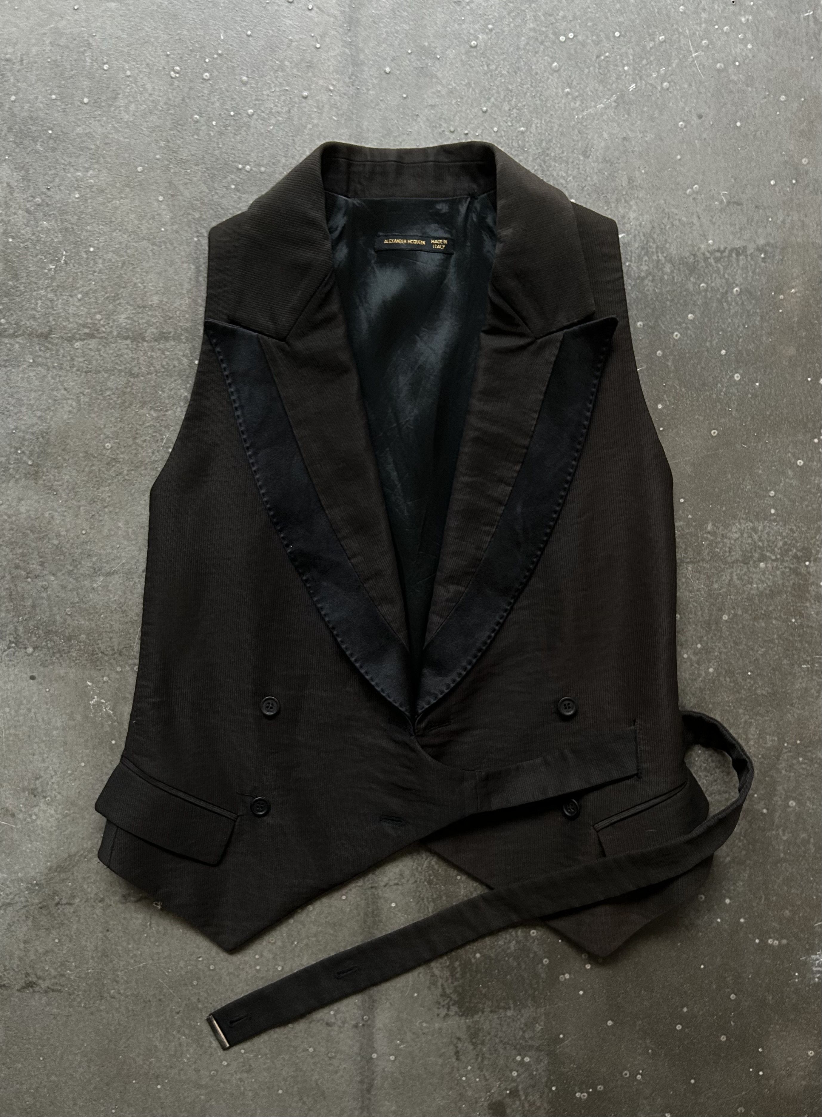 Alexander McQueen Alexander McQueen 2001aw Black Vest Size US L / EU 52-54 / 3 - 1 Thumbnail