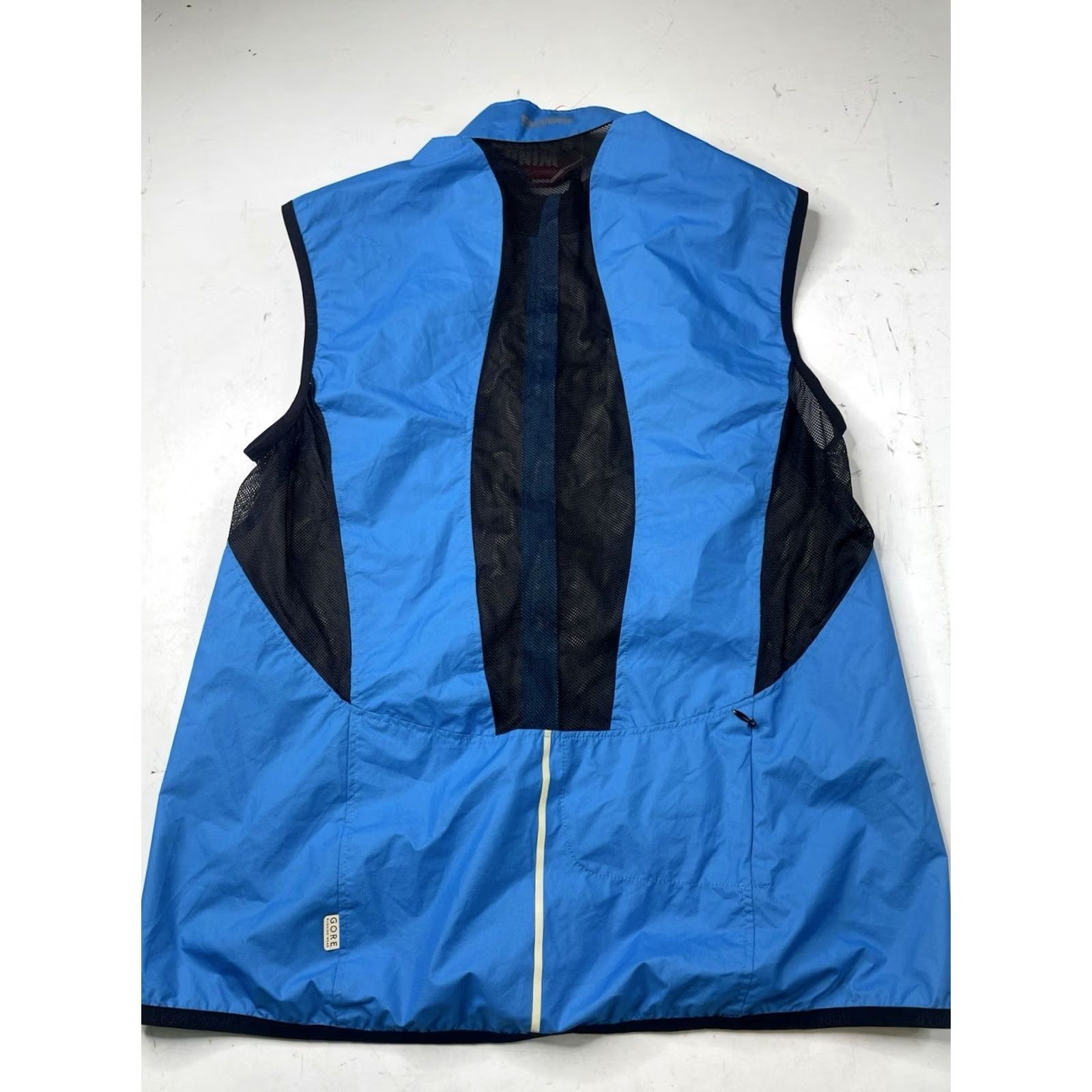 Vintage GORE RUNNING WEAR Windstopper Active Shell Vest Run Blue L Adults Unisex NWT Size US L / EU 52-54 / 3 - 5 Thumbnail