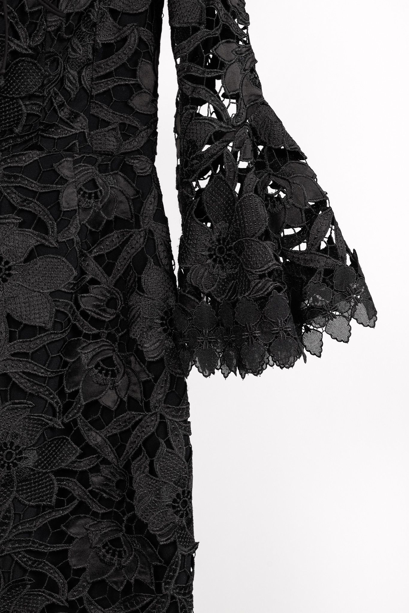 NICHOLAS Nicholas Botanical Lace Lace-Up Off-Shoulder Cocktail Dress Size S / US 4 / IT 40 - 7 Thumbnail