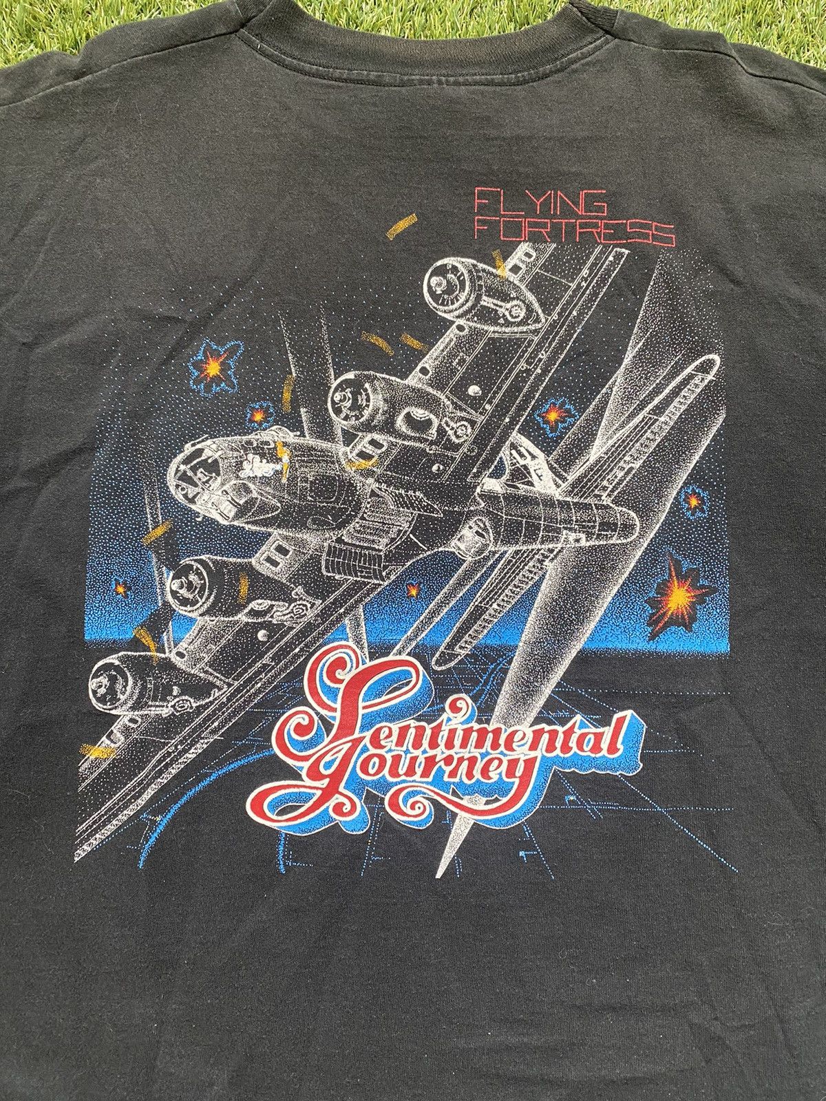 Fruit Of The Loom × Vintage 1990s B-17 Bomber Flying Fortress Military T-Shirt XL Size US XL / EU 56 / 4 - 2 Thumbnail