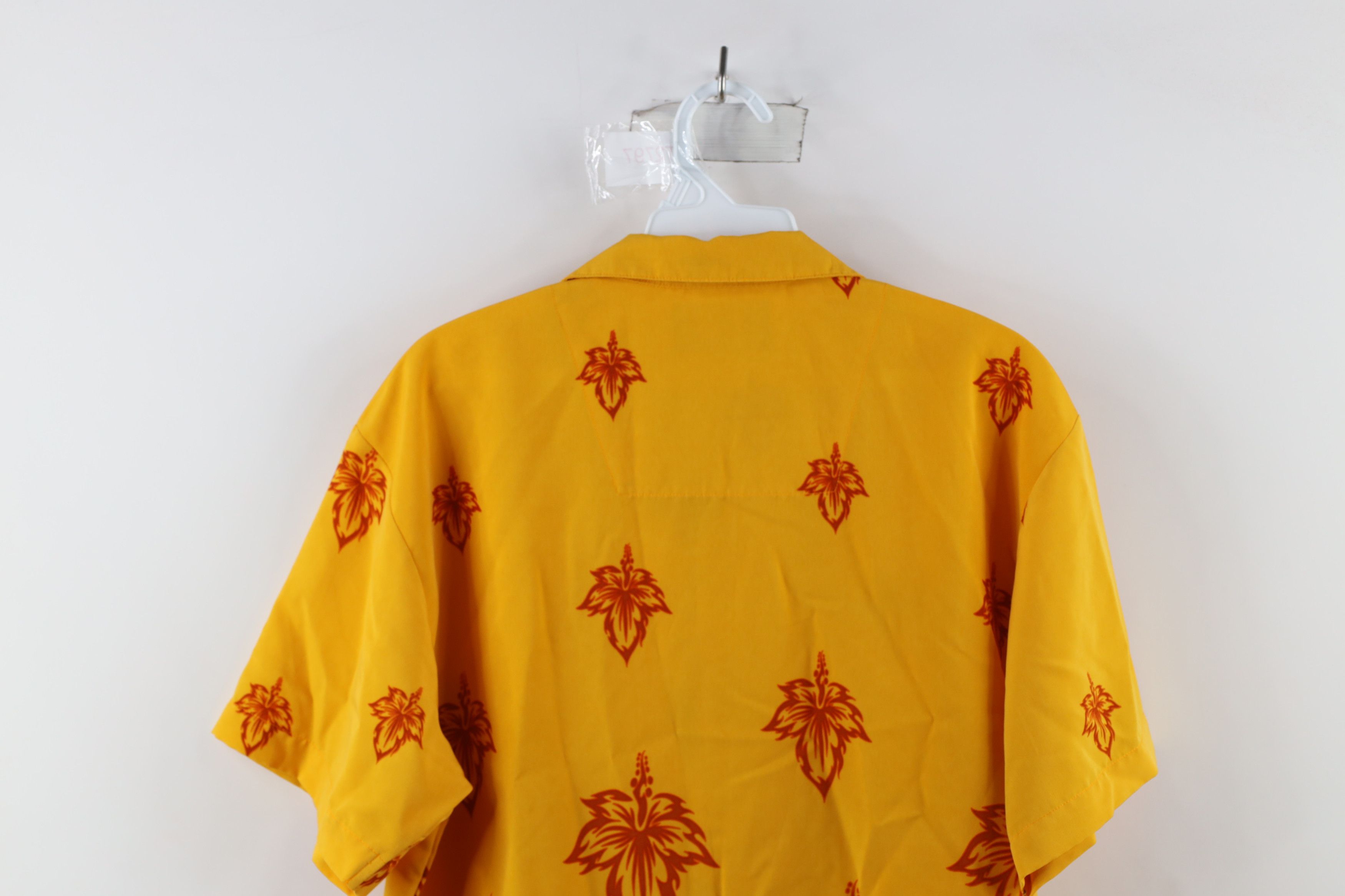 Vintage Vintage 90s Streetwear Fire Camp Collared Button Shirt Size US S / EU 44-46 / 1 - 9 Thumbnail