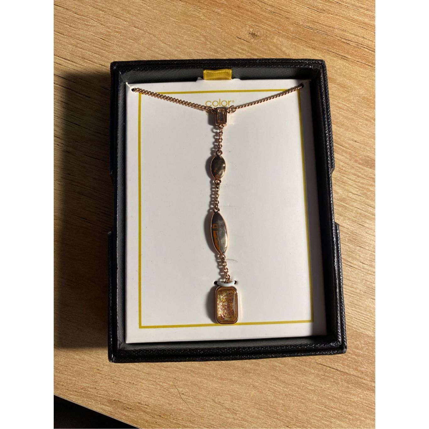 Kolor Color Street NIB Dangle Pendant Necklace in Rose Gold Plated Size ONE SIZE - 1 Thumbnail
