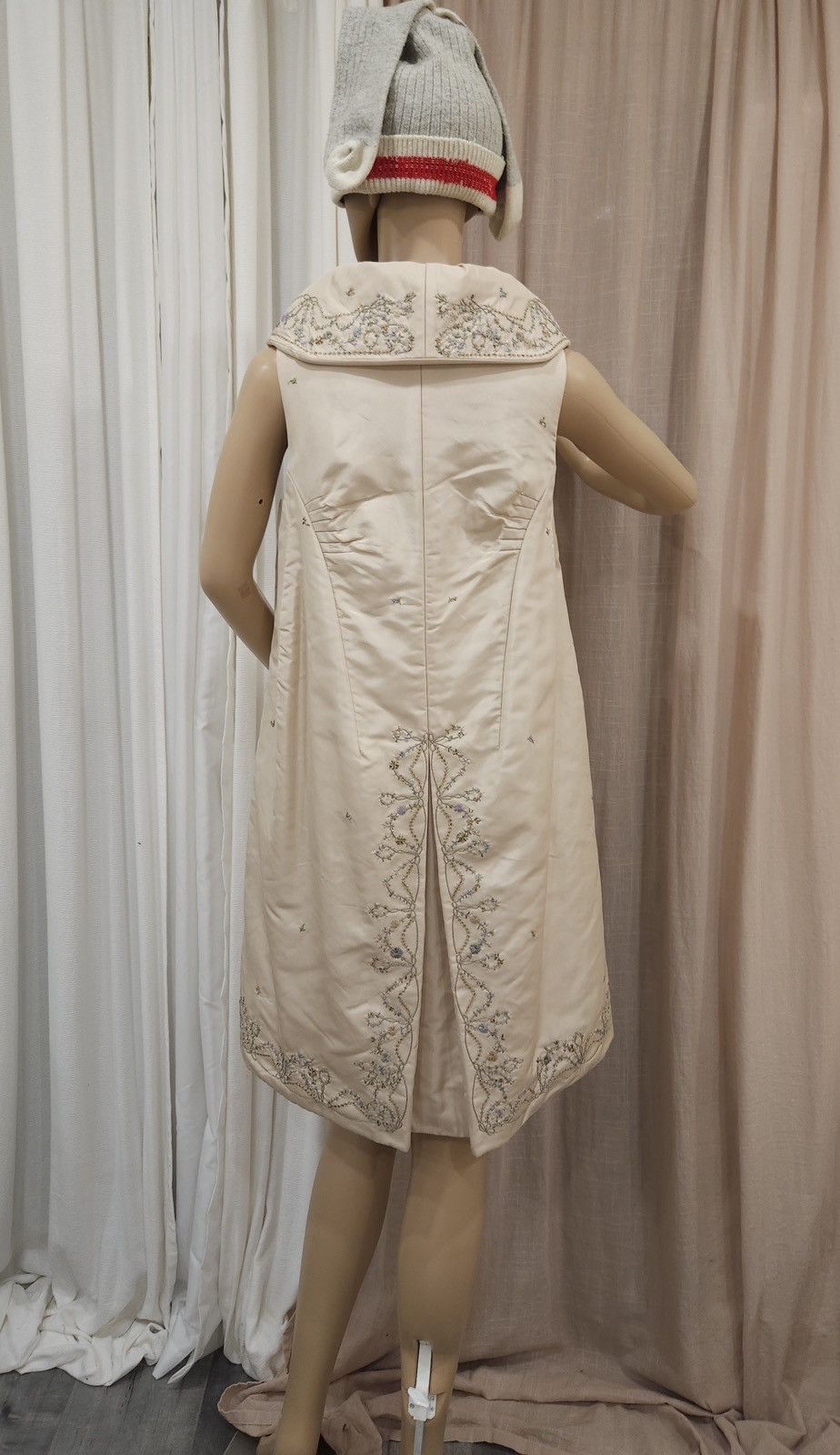 Vintage Rare Vintage SHIATZY CHEN Hand-Embroidered Padded Dress Size S / US 4 / IT 40 - 8 Thumbnail