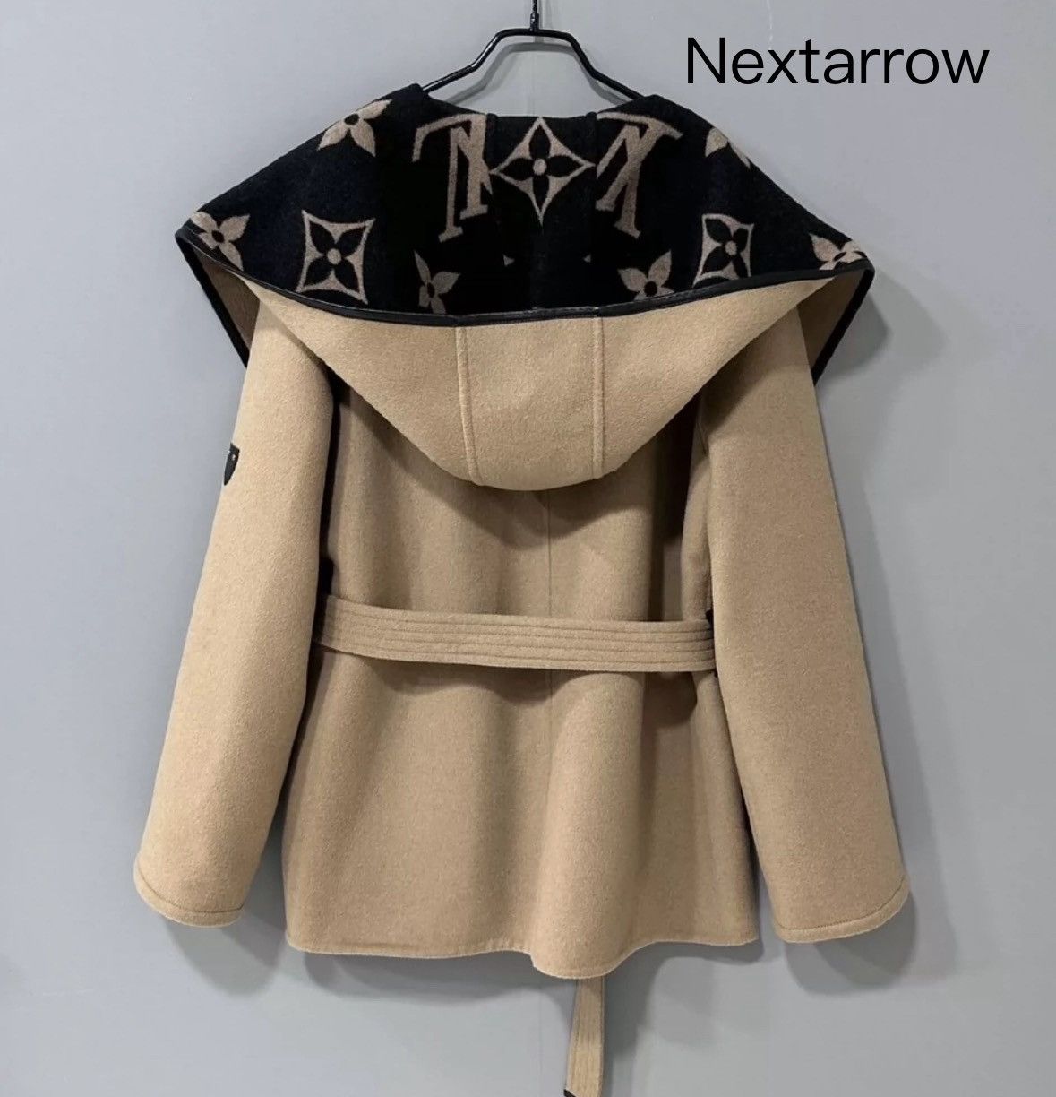 Louis Vuitton Louis Vuitton Fully printed coat 2412-Nextarrow Size US S / EU 44-46 / 1 - 2 Thumbnail