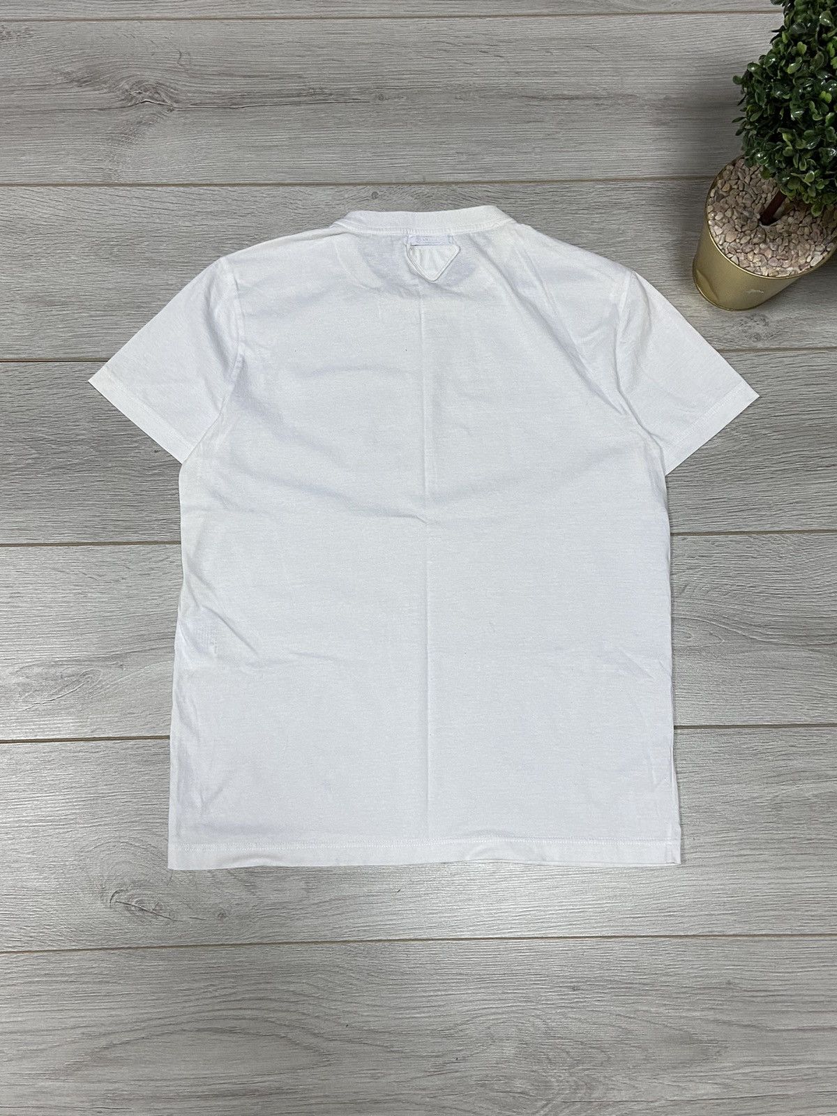 Prada Prada triangle tab logo stripe t-shirt Size US M / EU 48-50 / 2 - 3 Thumbnail