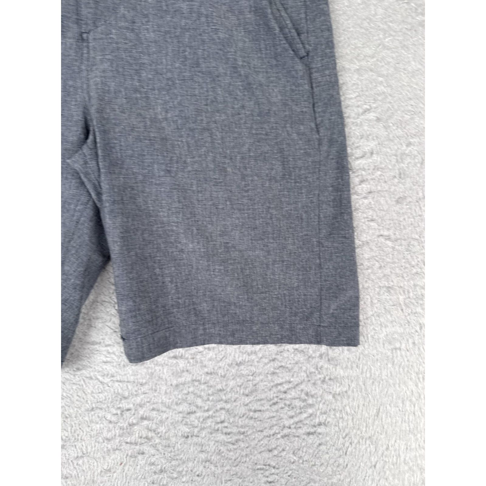 Volcom Volcom Hybrid Shorts Mens 28 Gray Surf & Turf 4-Way Stretch 9 Inseam Quick Dry Size US 28 / EU 44 - 2 Thumbnail